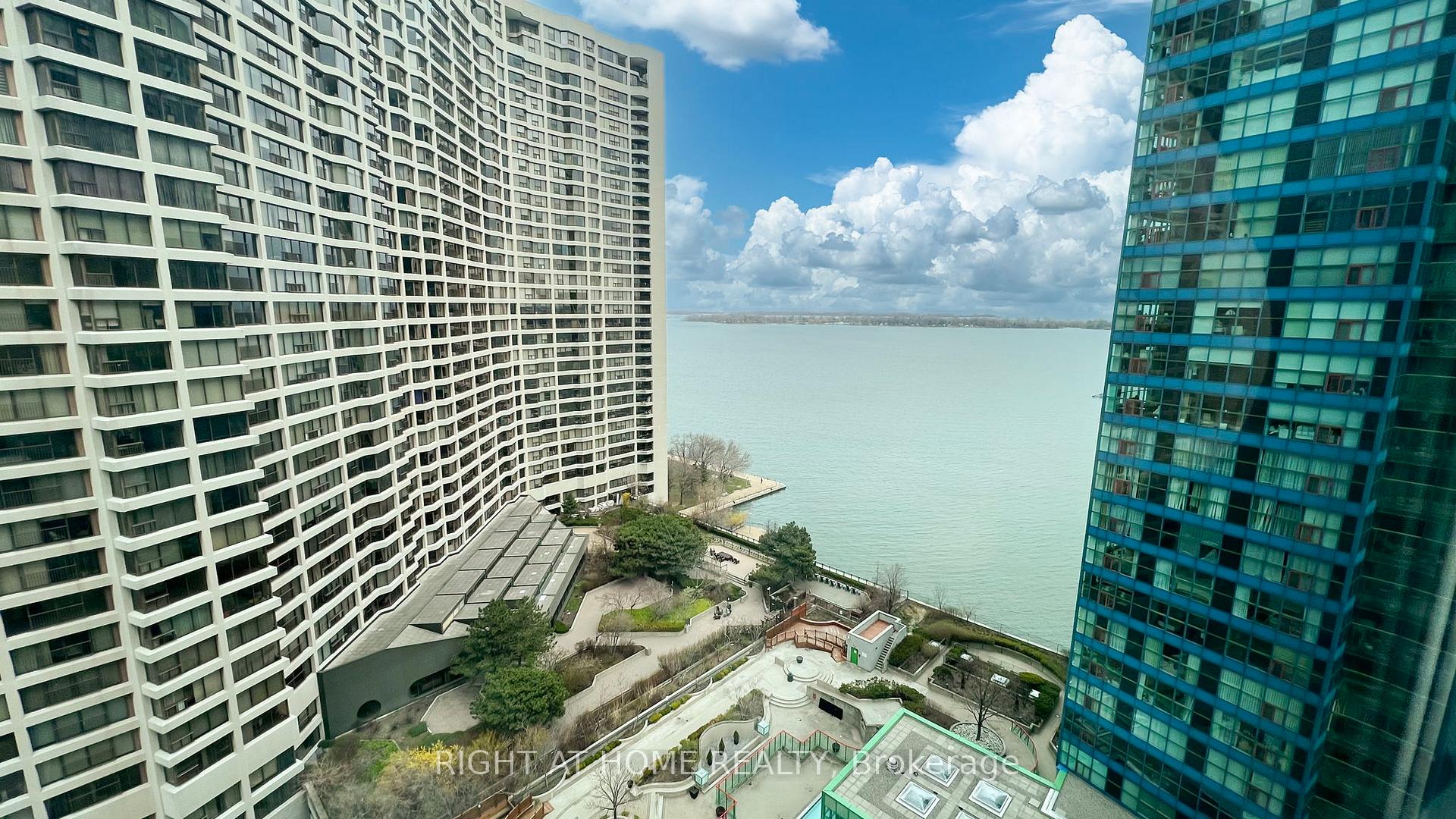 Photo 7 of Unit 2306, 77 Harbour Square, Toronto, Waterfront Communities — HOMEH