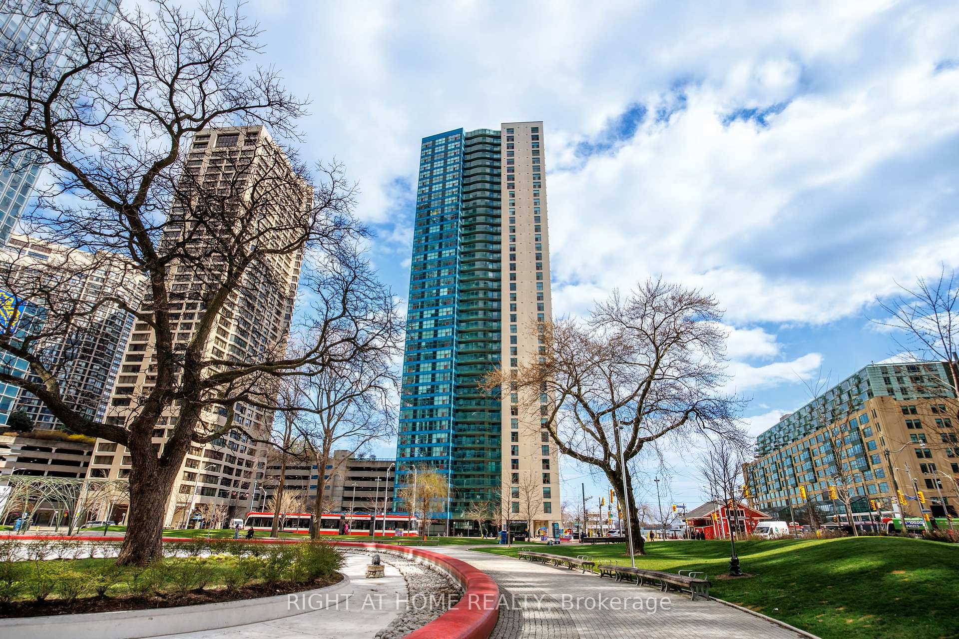 Photo 26 of Unit 2306, 77 Harbour Square, Toronto, Waterfront Communities — HOMEH