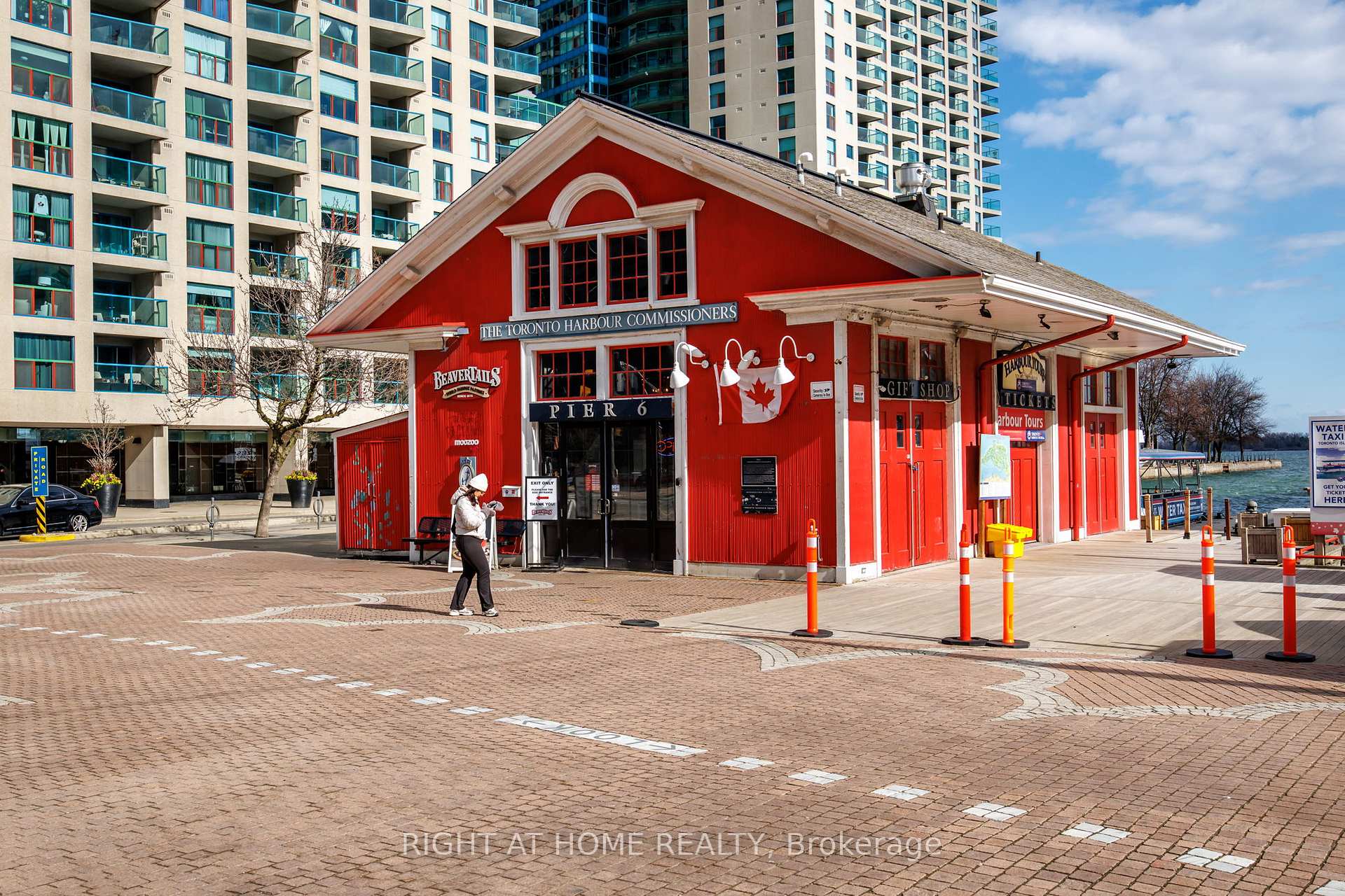 Photo 34 of Unit 2306, 77 Harbour Square, Toronto, Waterfront Communities — HOMEH