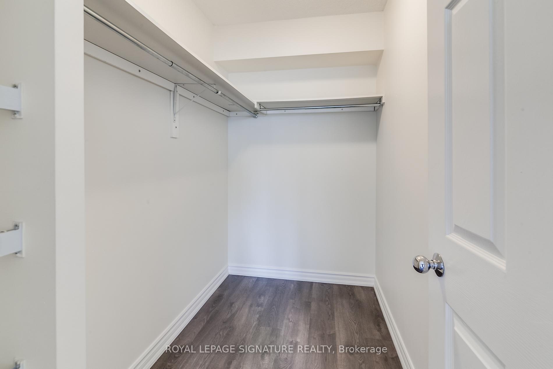 Photo 12 of Unit 707, 325 Webb Drive, Mississauga, City Centre — HOMEH