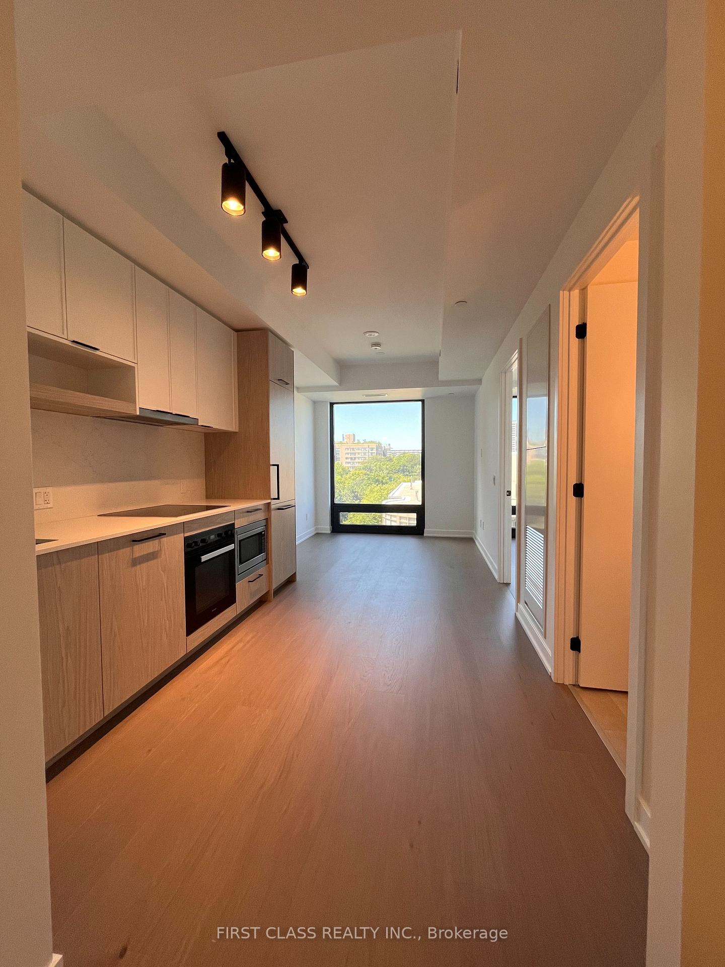 Photo 2 of Unit 908, 91 Montclair Avenue, Toronto, Forest Hill South — HOMEH