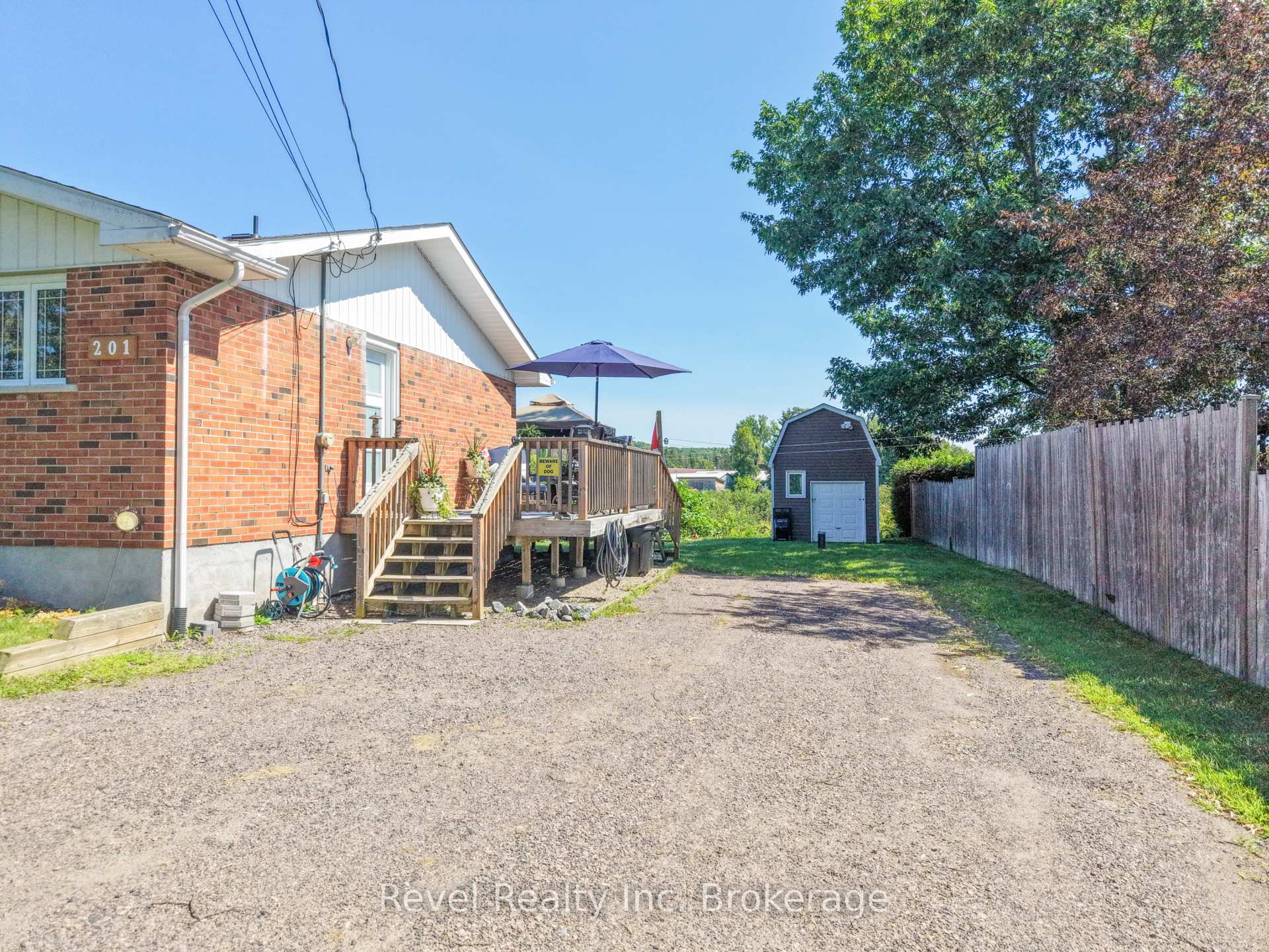 Photo 5 of 201 Bird Street, Powassan, Trout Creek — HOMEH