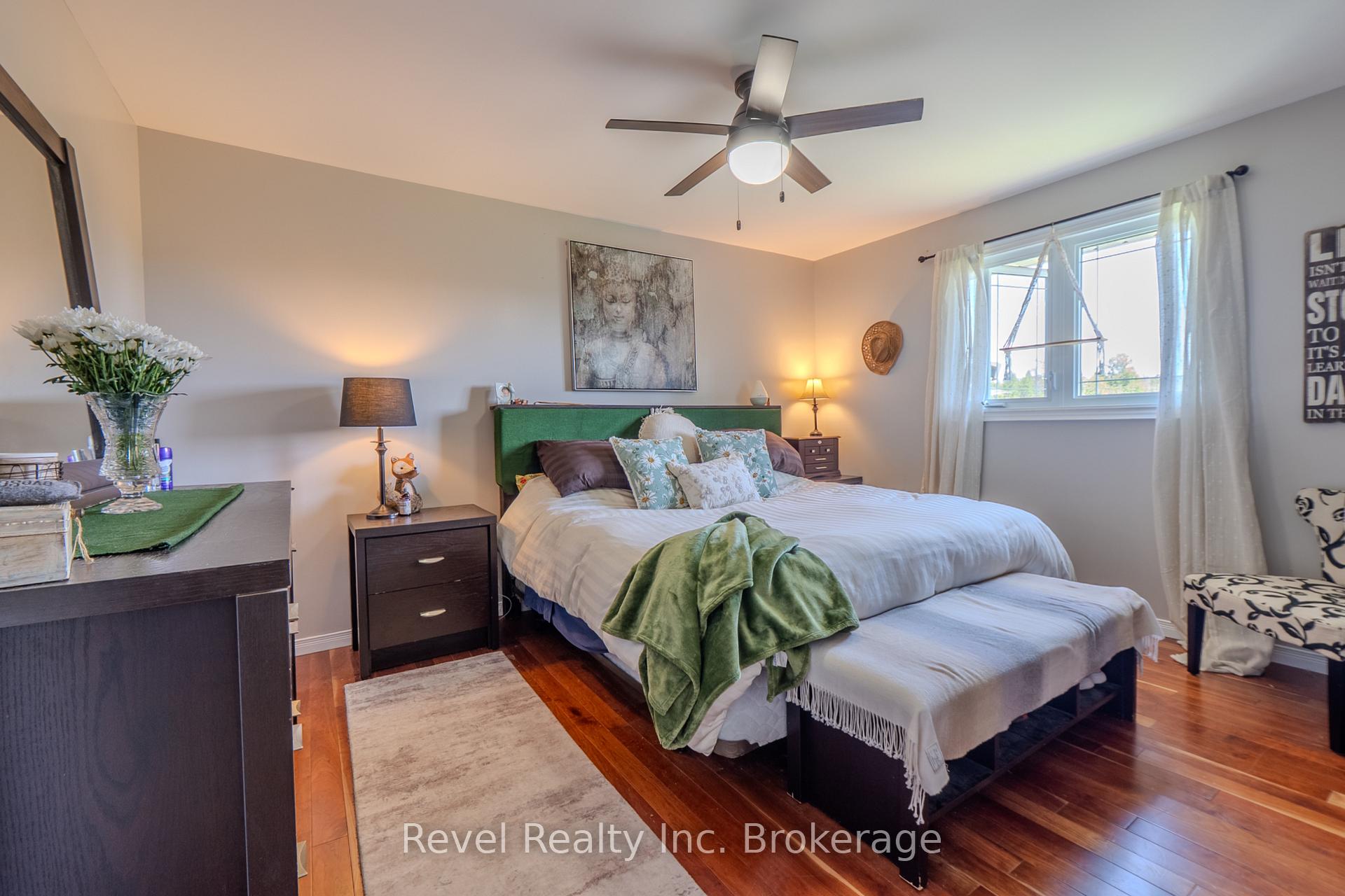 Photo 18 of 201 Bird Street, Powassan, Trout Creek — HOMEH