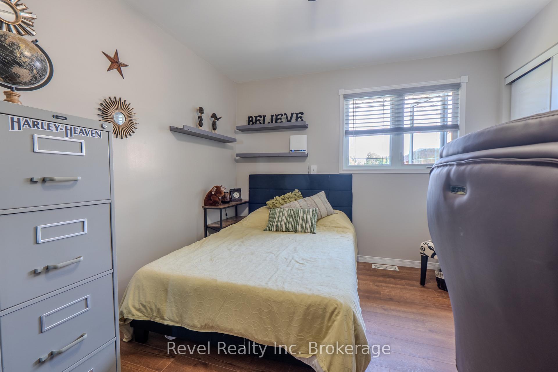 Photo 21 of 201 Bird Street, Powassan, Trout Creek — HOMEH