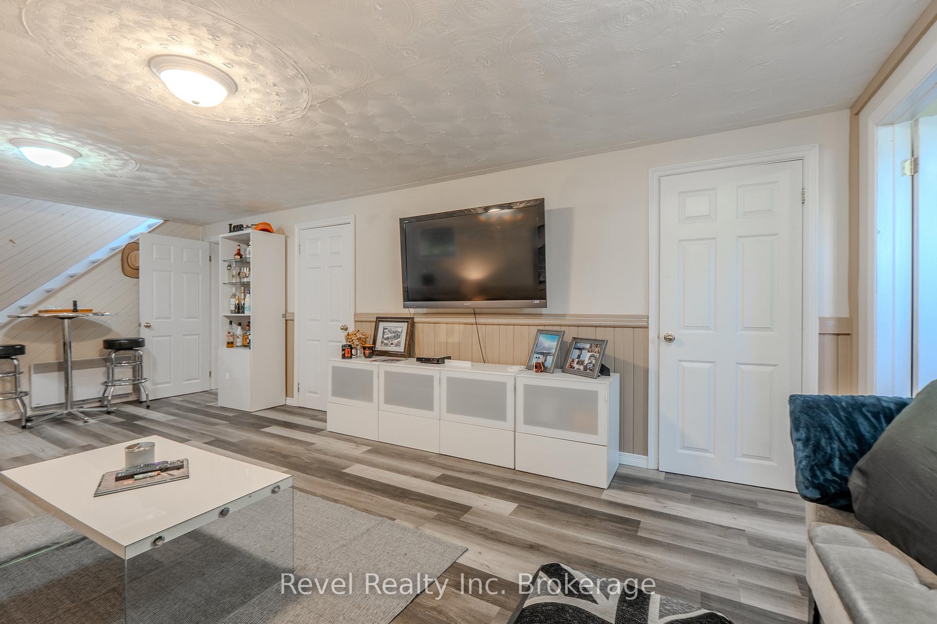 Photo 29 of 201 Bird Street, Powassan, Trout Creek — HOMEH
