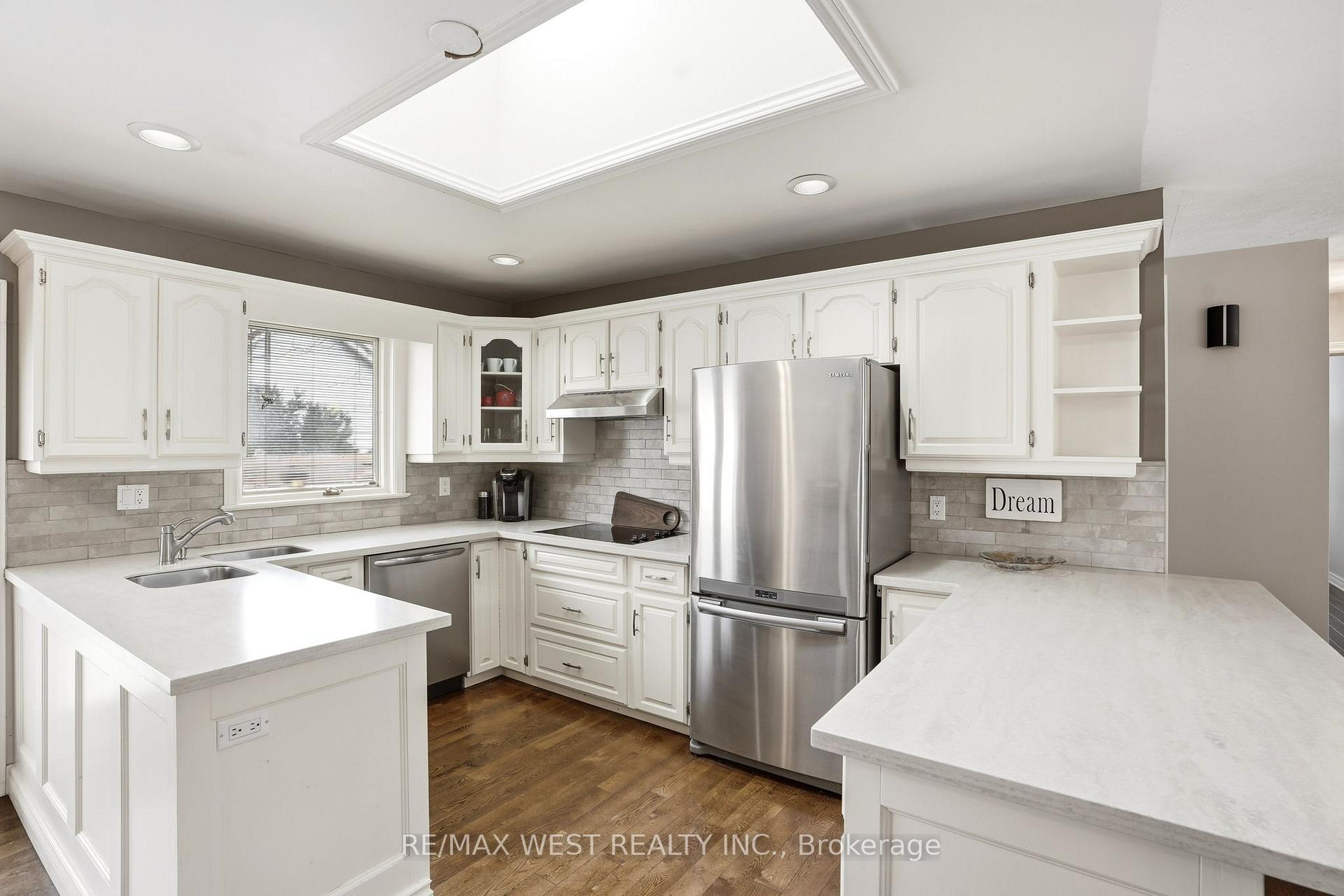 Photo 3 of 3570 Rittenhouse Road, Lincoln, Lincoln-Jordan/Vineland — HOMEH