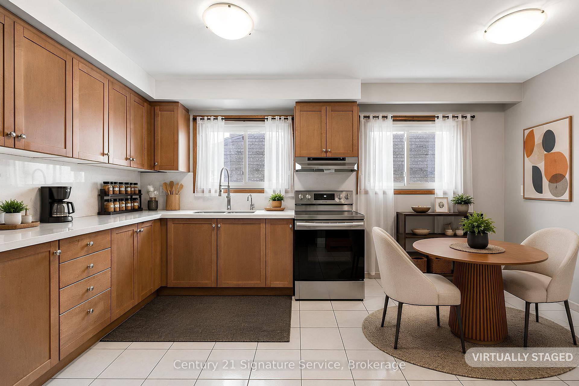 Photo 12 of 524 Silverthorn Avenue, Toronto, Keelesdale-Eglinton West — HOMEH