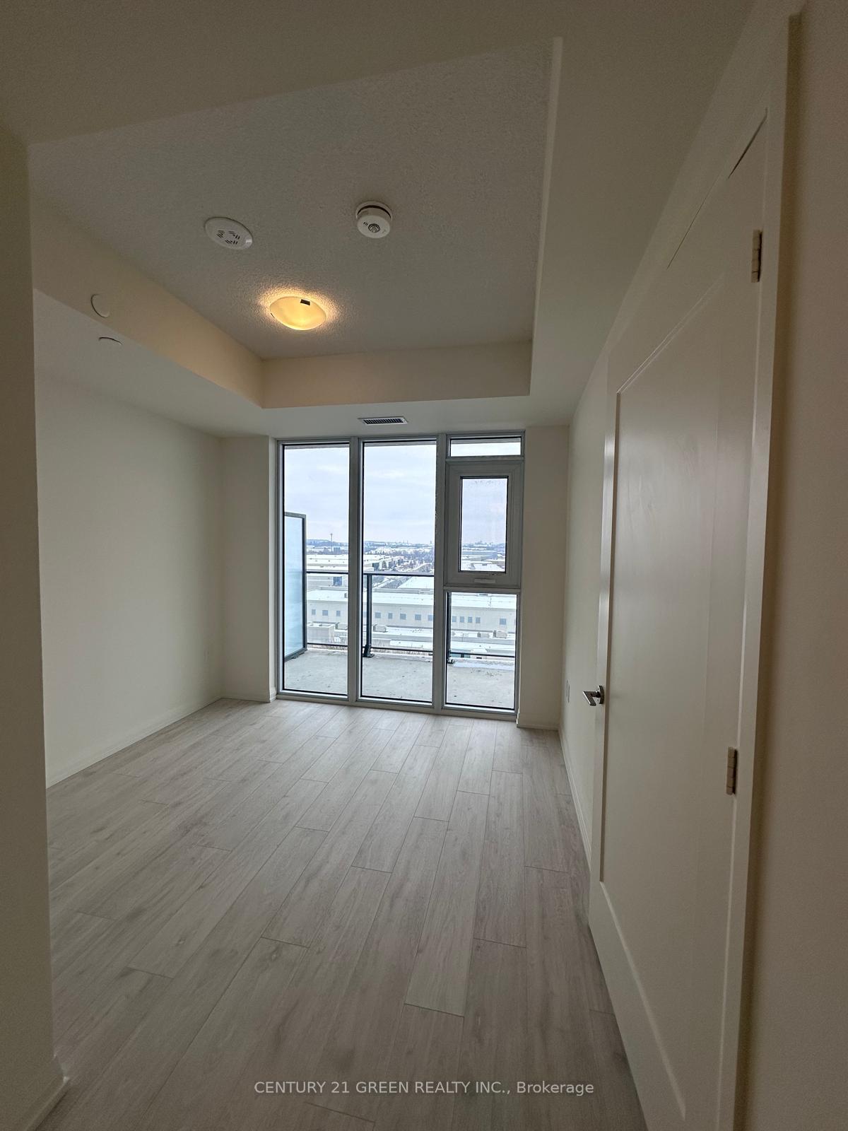 Photo 9 of Unit 709, 8960 Jane Street, Vaughan, Vellore Village — HOMEH