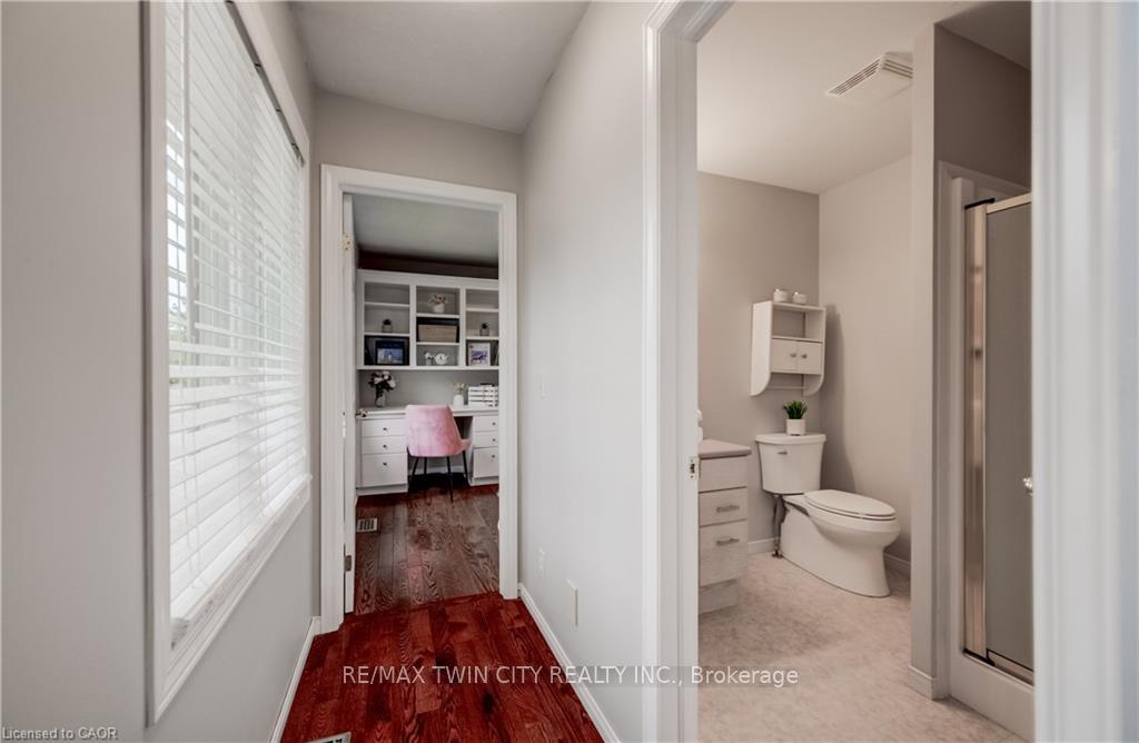 Photo 16 of 27 Chandos Drive, Kitchener, Centreville Chicopee — HOMEH
