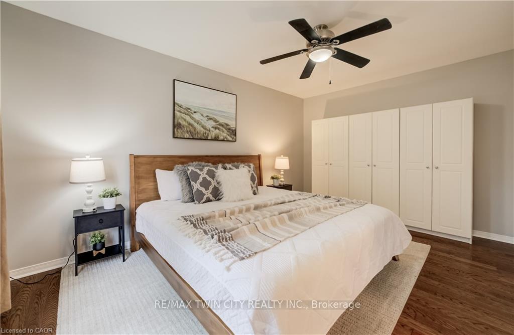 Photo 21 of 27 Chandos Drive, Kitchener, Centreville Chicopee — HOMEH