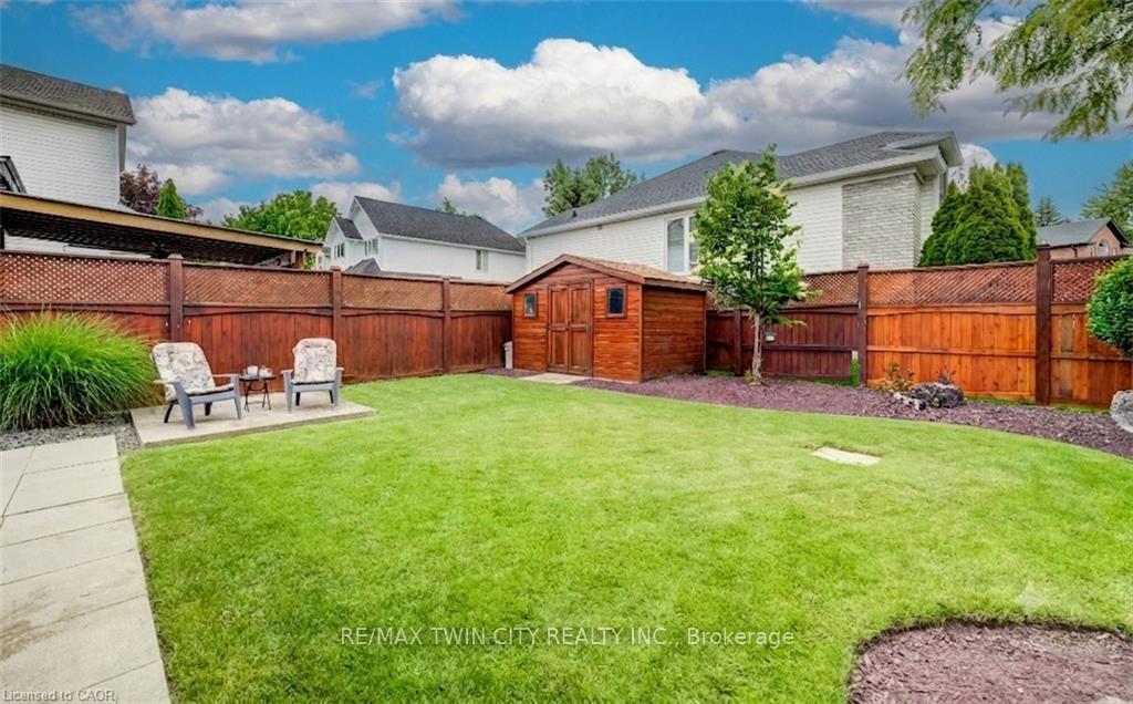 Photo 43 of 27 Chandos Drive, Kitchener, Centreville Chicopee — HOMEH