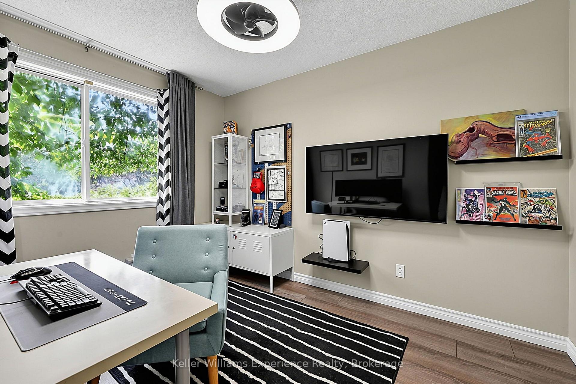 Photo 14 of 1044 Dina Crescent, Midland — HOMEH