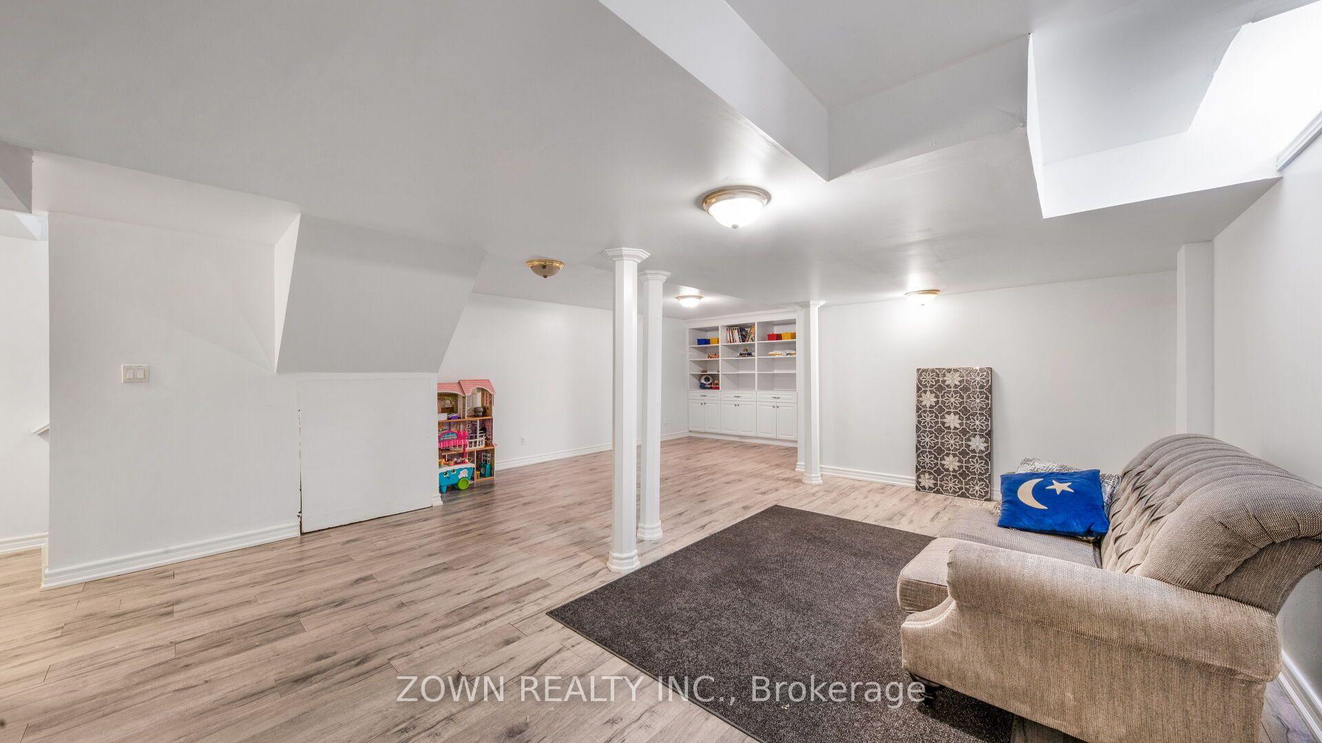 Photo 29 of 1542 Kirkrow Crescent, Mississauga, East Credit — HOMEH