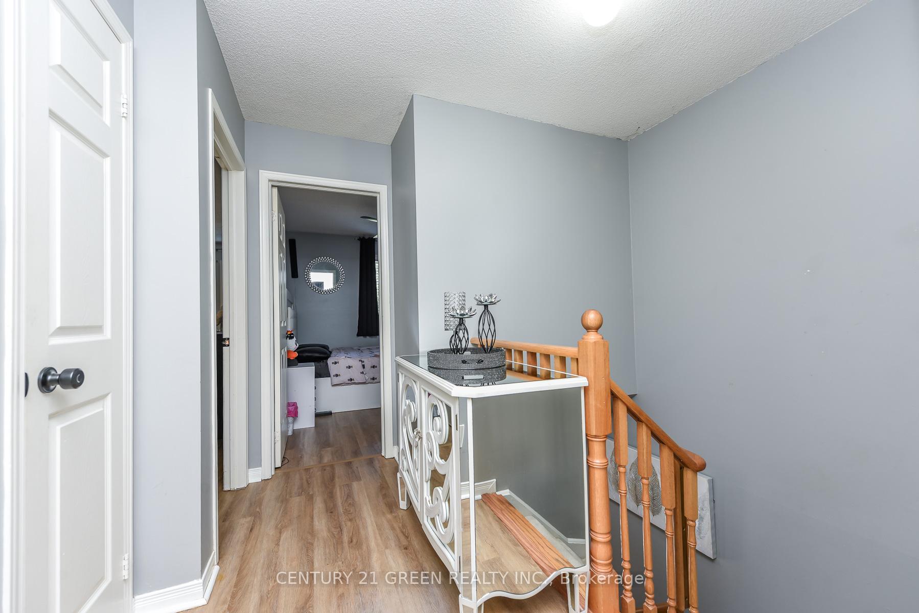 Photo 7 of 200 Winners Circle, Brampton, Northwest Sandalwood Parkway — HOMEH