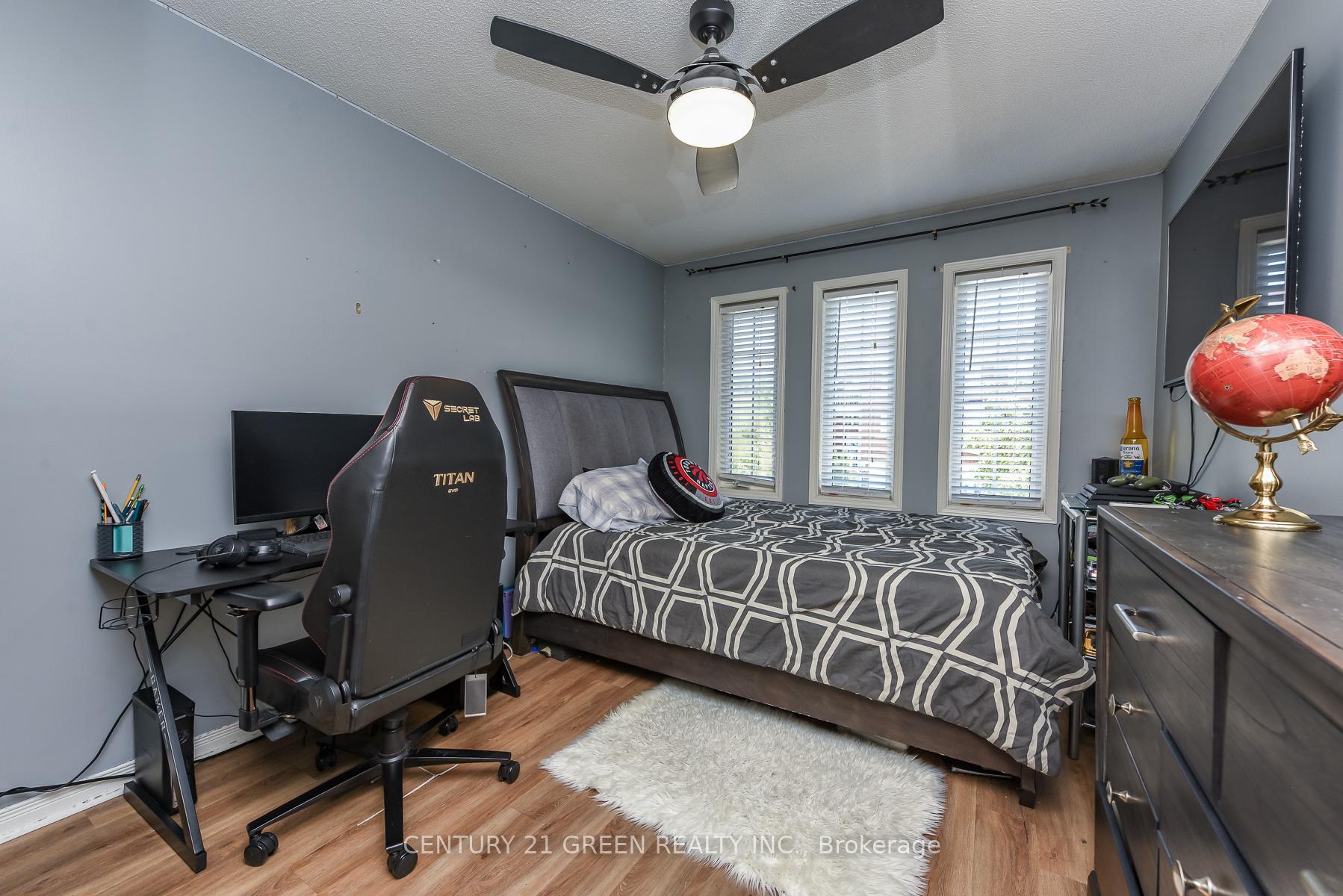 Photo 11 of 200 Winners Circle, Brampton, Northwest Sandalwood Parkway — HOMEH