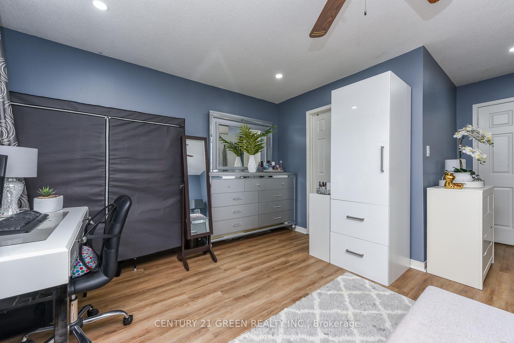Photo 21 of 200 Winners Circle, Brampton, Northwest Sandalwood Parkway — HOMEH