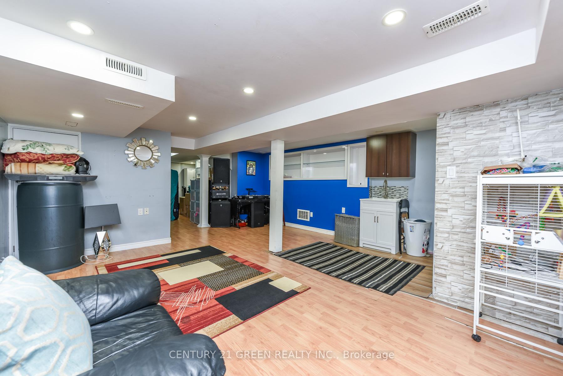 Photo 40 of 200 Winners Circle, Brampton, Northwest Sandalwood Parkway — HOMEH