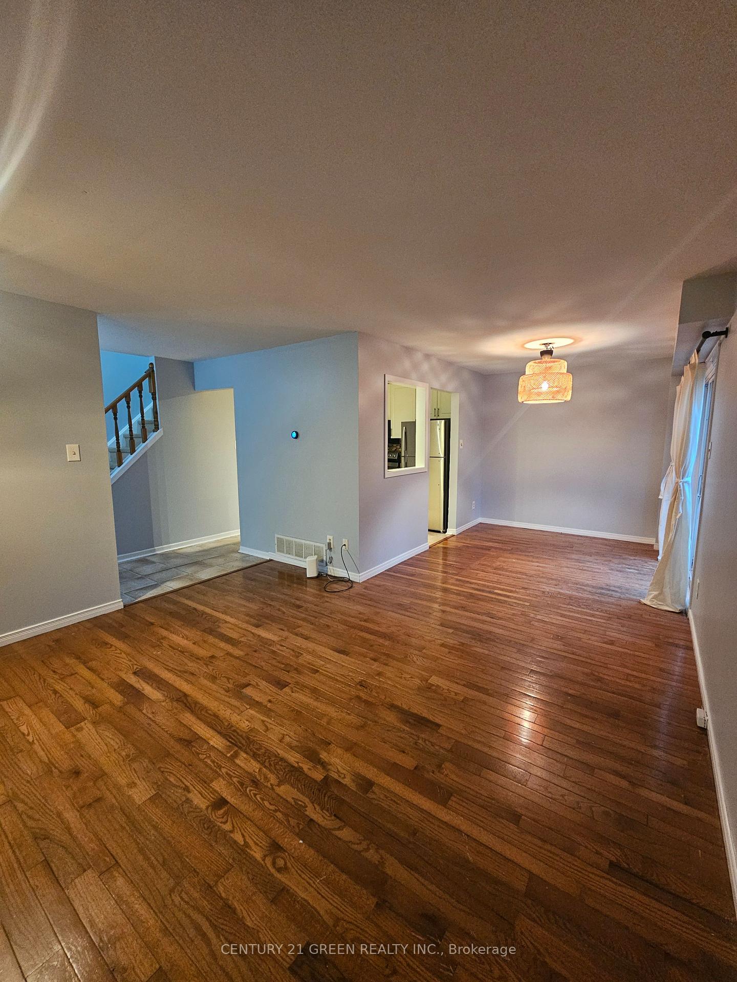 Photo 7 of Unit 7, 98 Falconer Drive, Mississauga, Streetsville — HOMEH