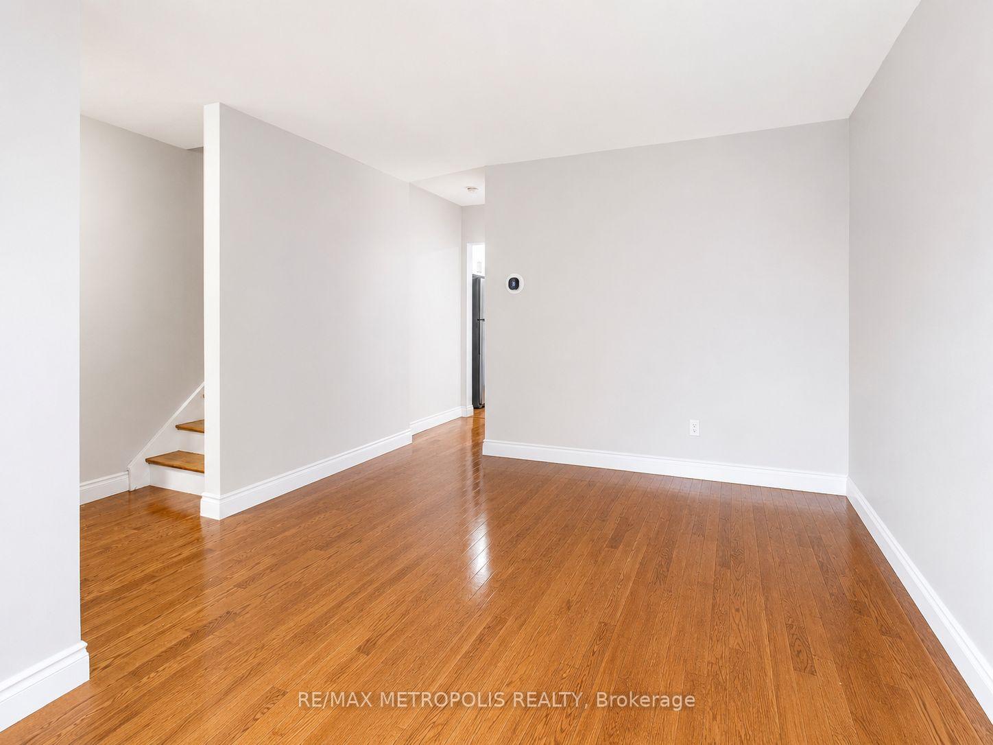 Photo 21 of 1098 Cedar Street, Oshawa, Lakeview — HOMEH