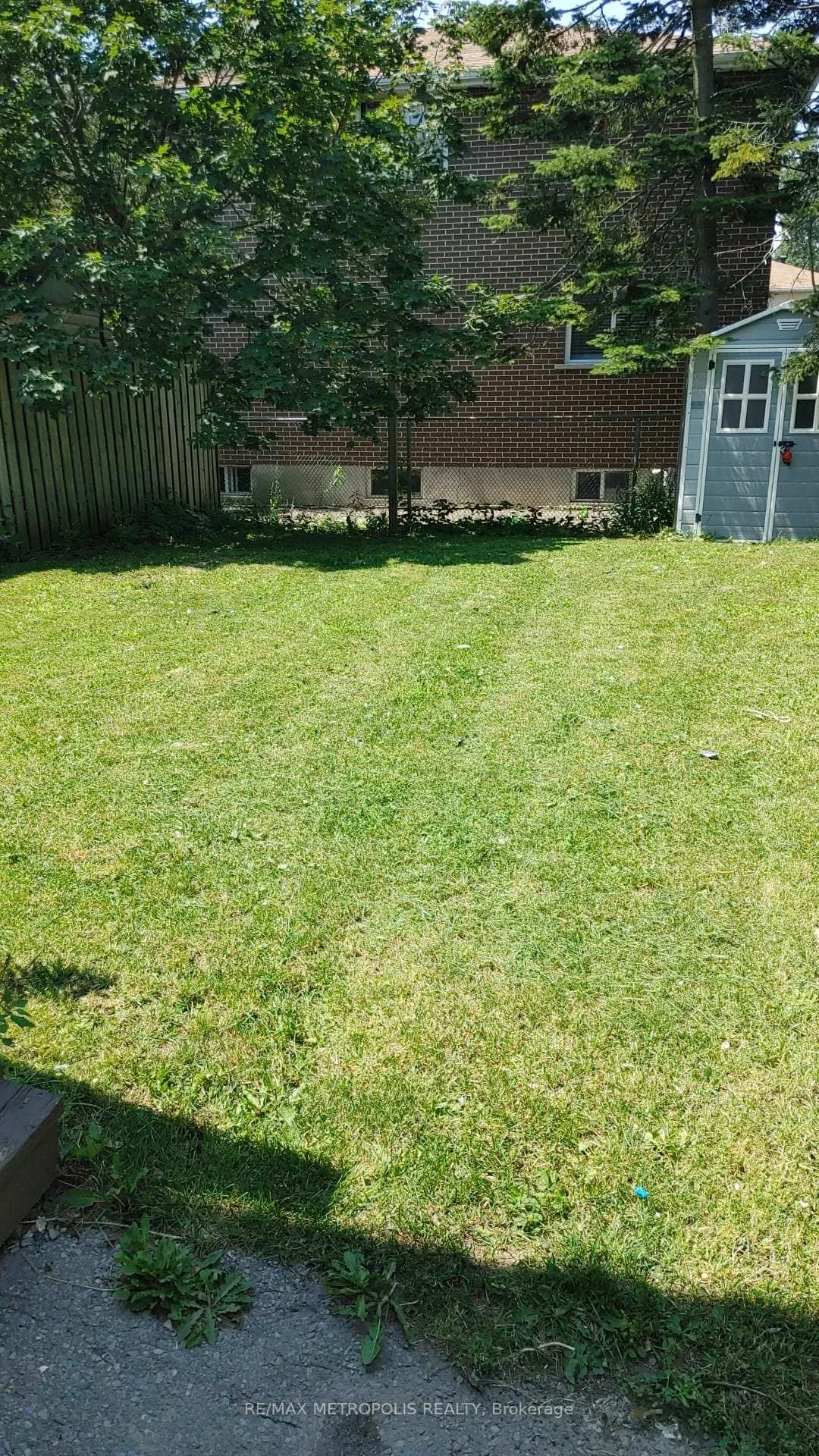 Photo 22 of 1098 Cedar Street, Oshawa, Lakeview — HOMEH