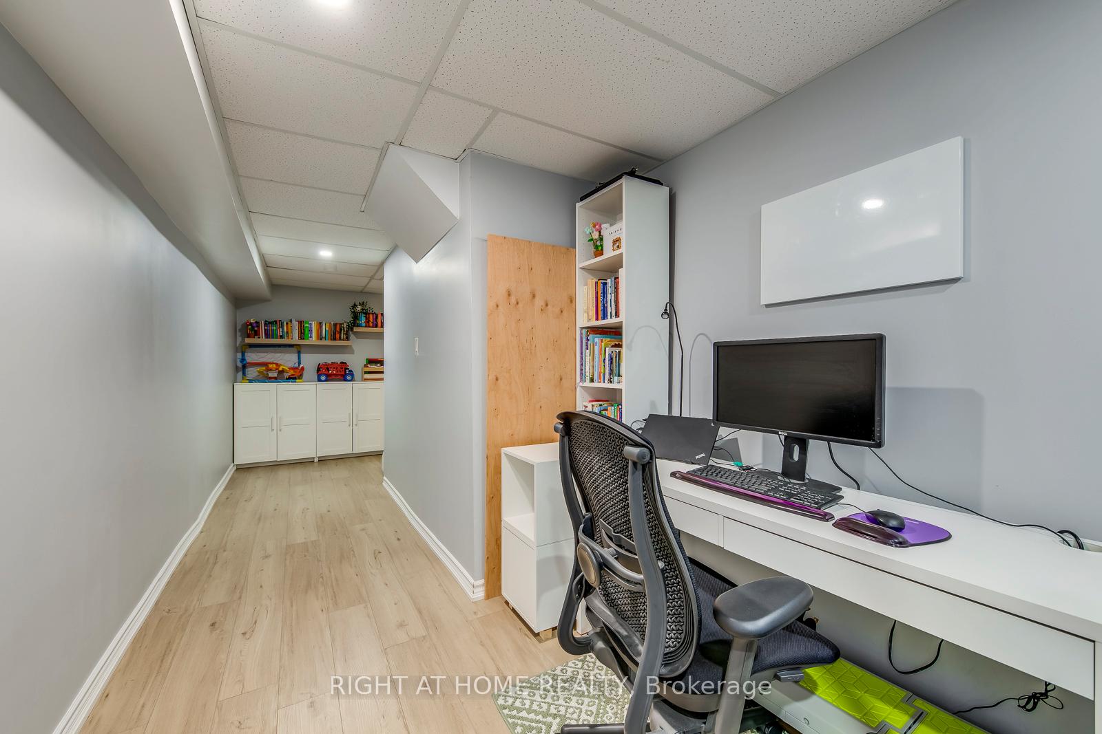 Photo 25 of 132 Ashton Crescent, Brampton, Central Park — HOMEH