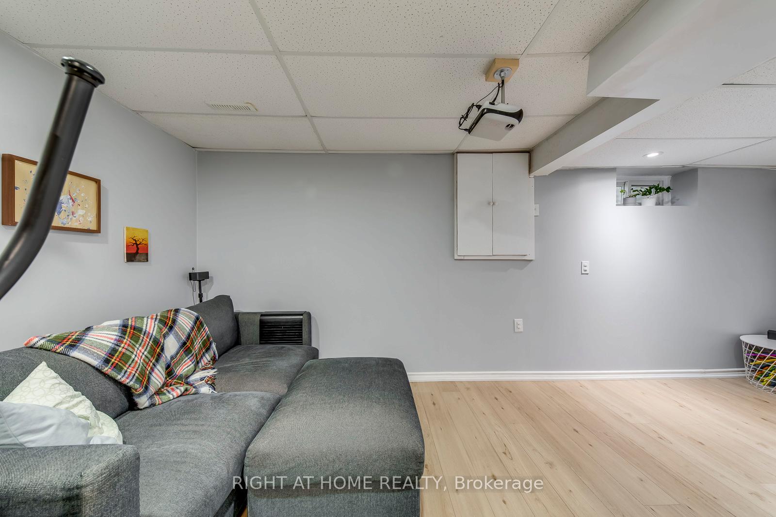 Photo 26 of 132 Ashton Crescent, Brampton, Central Park — HOMEH