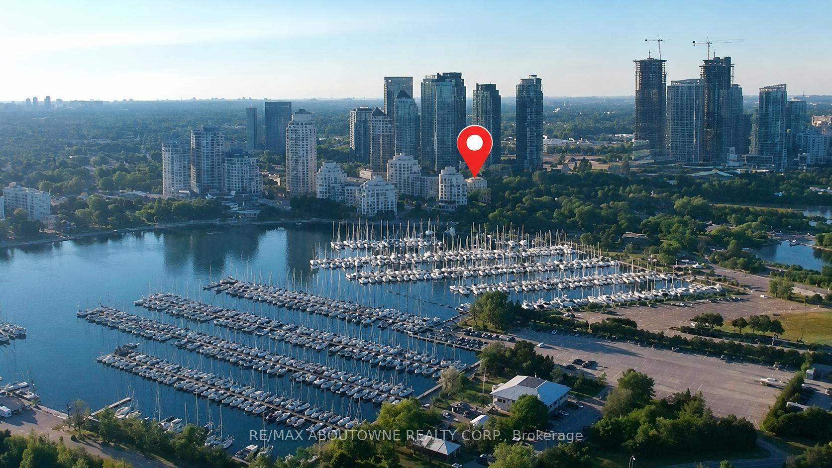 Front of Unit 712, 2261 Lakeshore Boulevard W