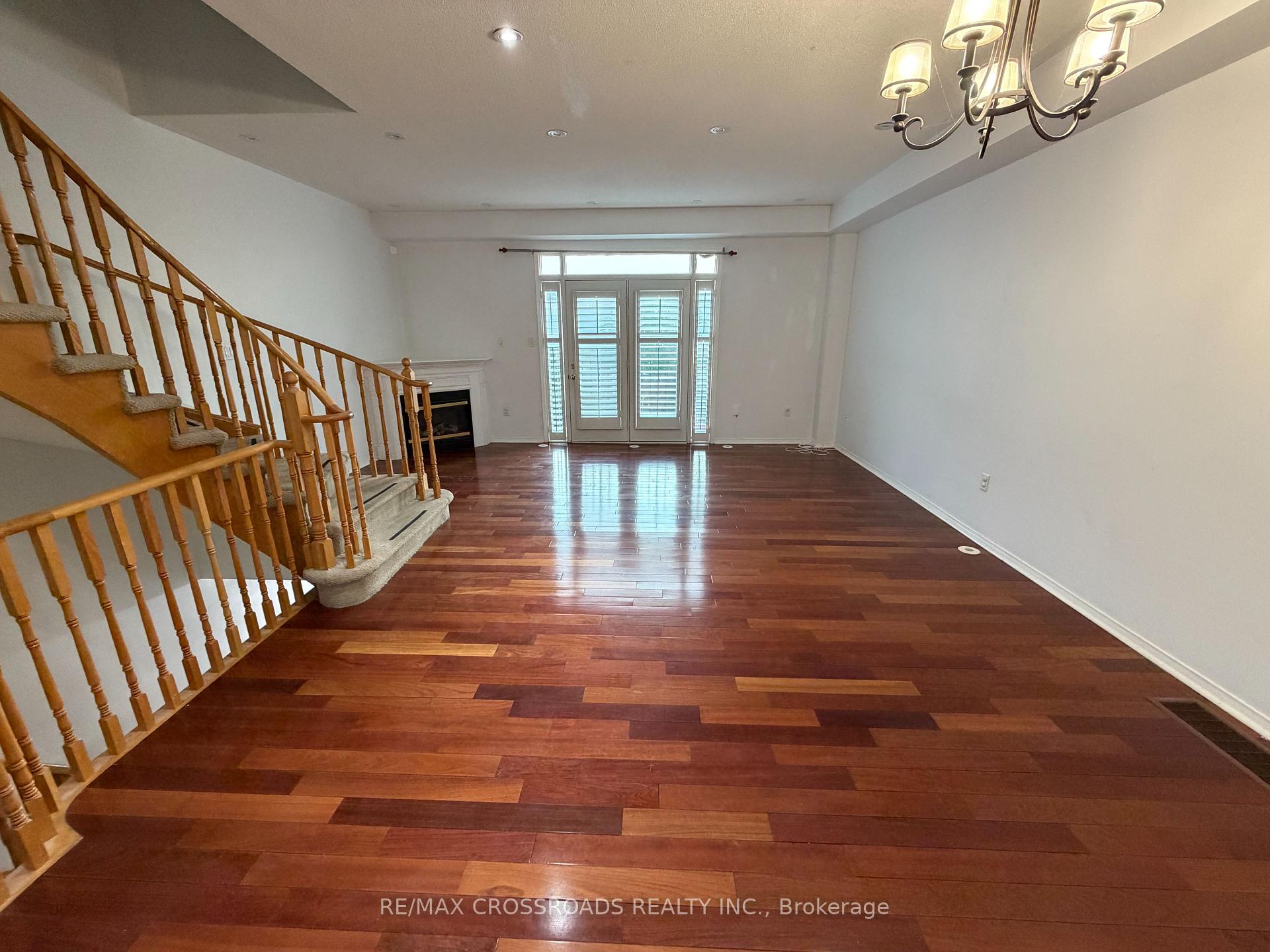 Photo 10 of 1547 Hummingbird Court, Pickering, Highbush — HOMEH