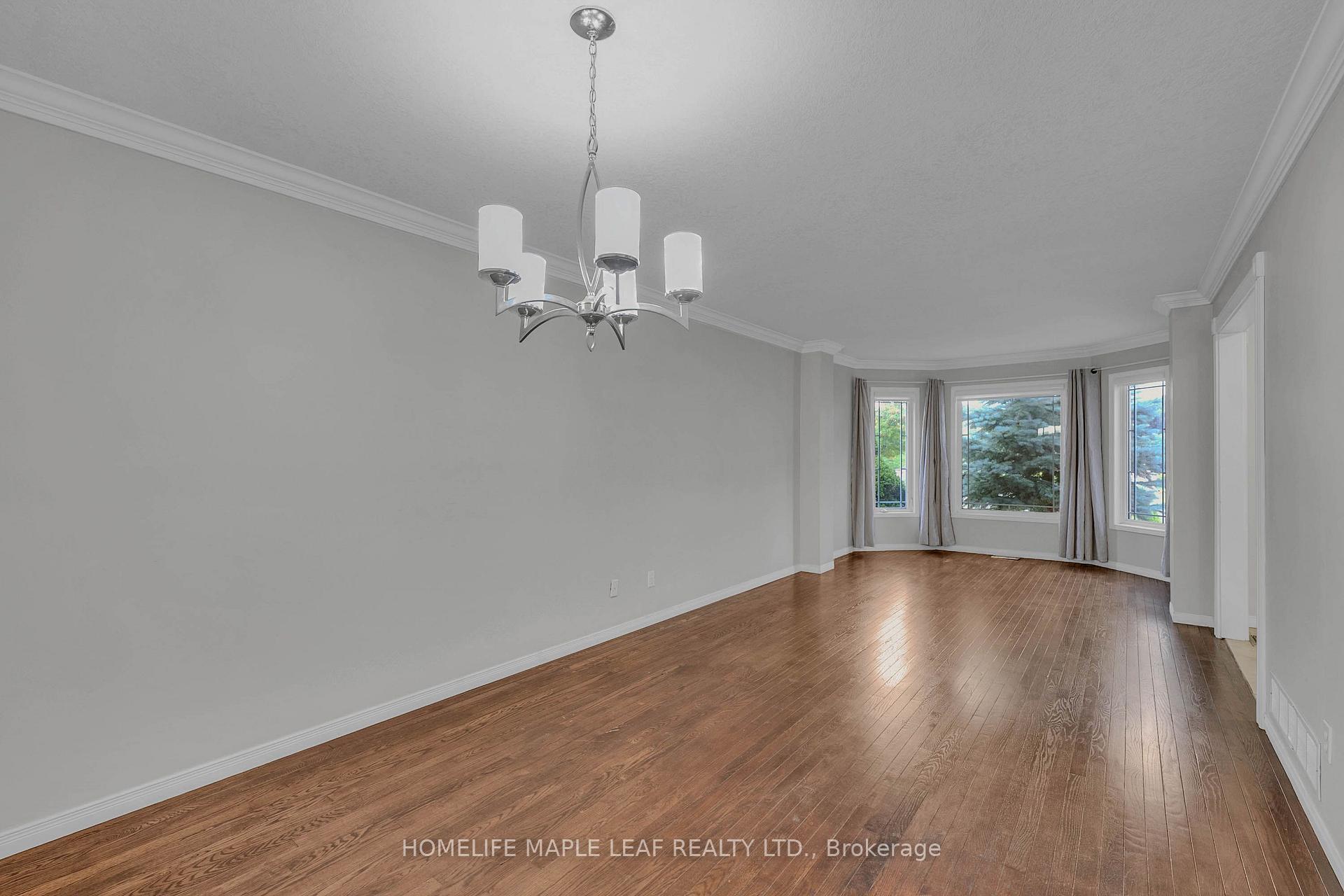 Photo 7 of 888 Paisley Road, Guelph, Willow West/Sugarbush/West Acres — HOMEH
