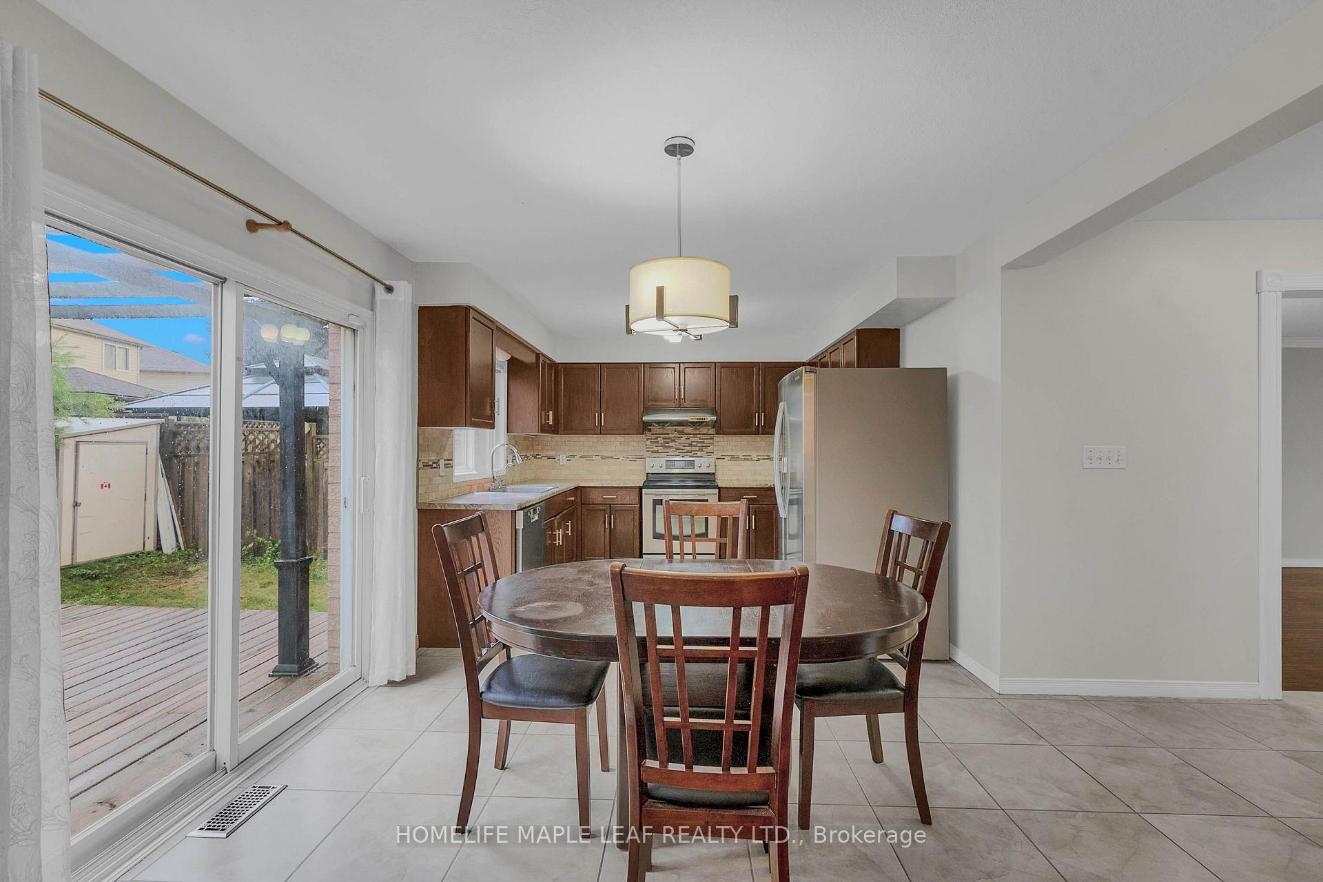 Photo 13 of 888 Paisley Road, Guelph, Willow West/Sugarbush/West Acres — HOMEH