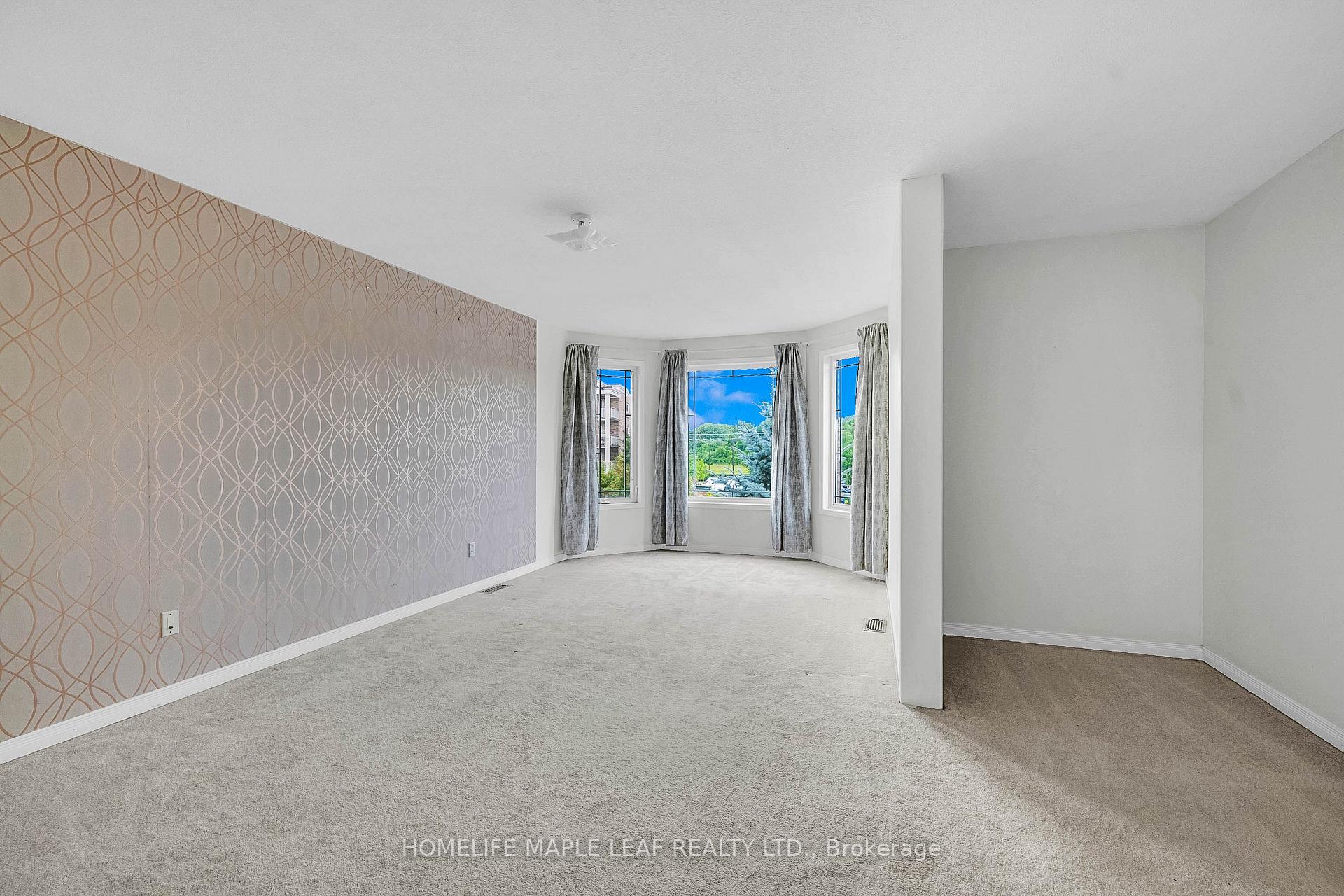Photo 20 of 888 Paisley Road, Guelph, Willow West/Sugarbush/West Acres — HOMEH