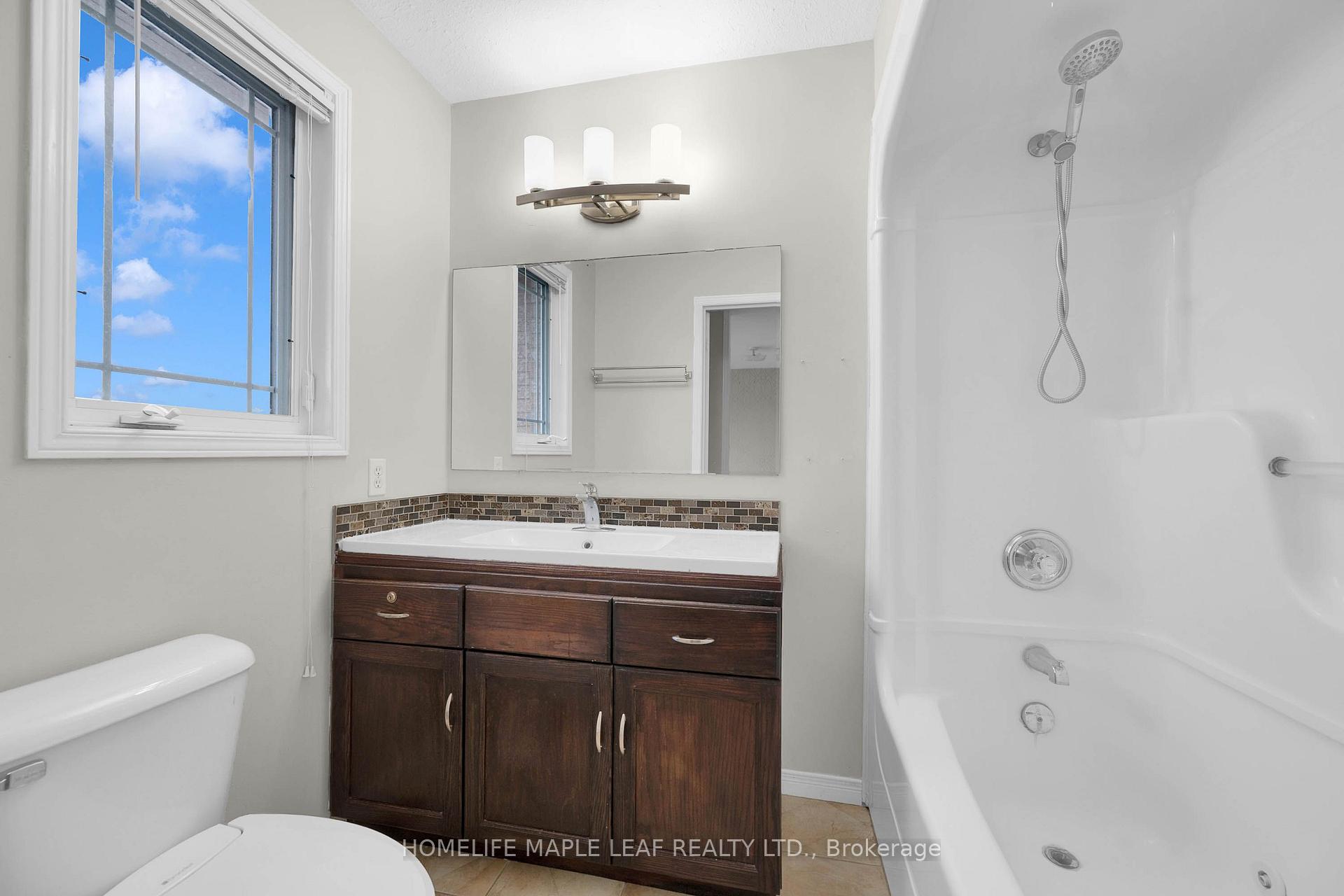 Photo 22 of 888 Paisley Road, Guelph, Willow West/Sugarbush/West Acres — HOMEH