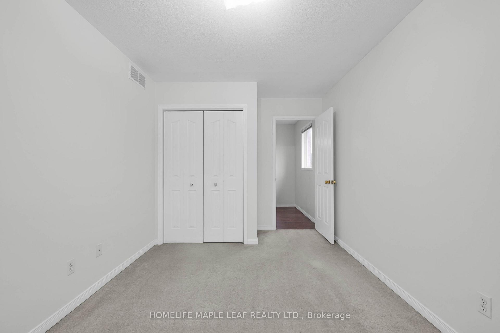 Photo 28 of 888 Paisley Road, Guelph, Willow West/Sugarbush/West Acres — HOMEH