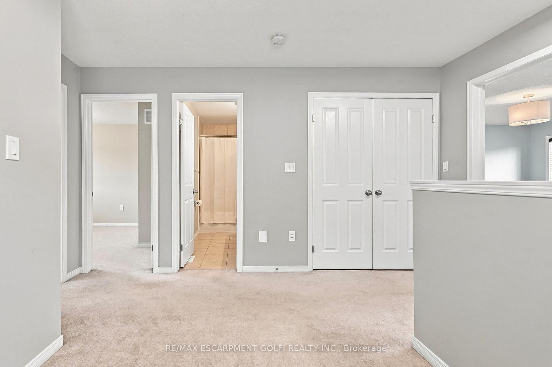 Photo 20 of 5064 Serena Drive, Lincoln, Beamsville — HOMEH