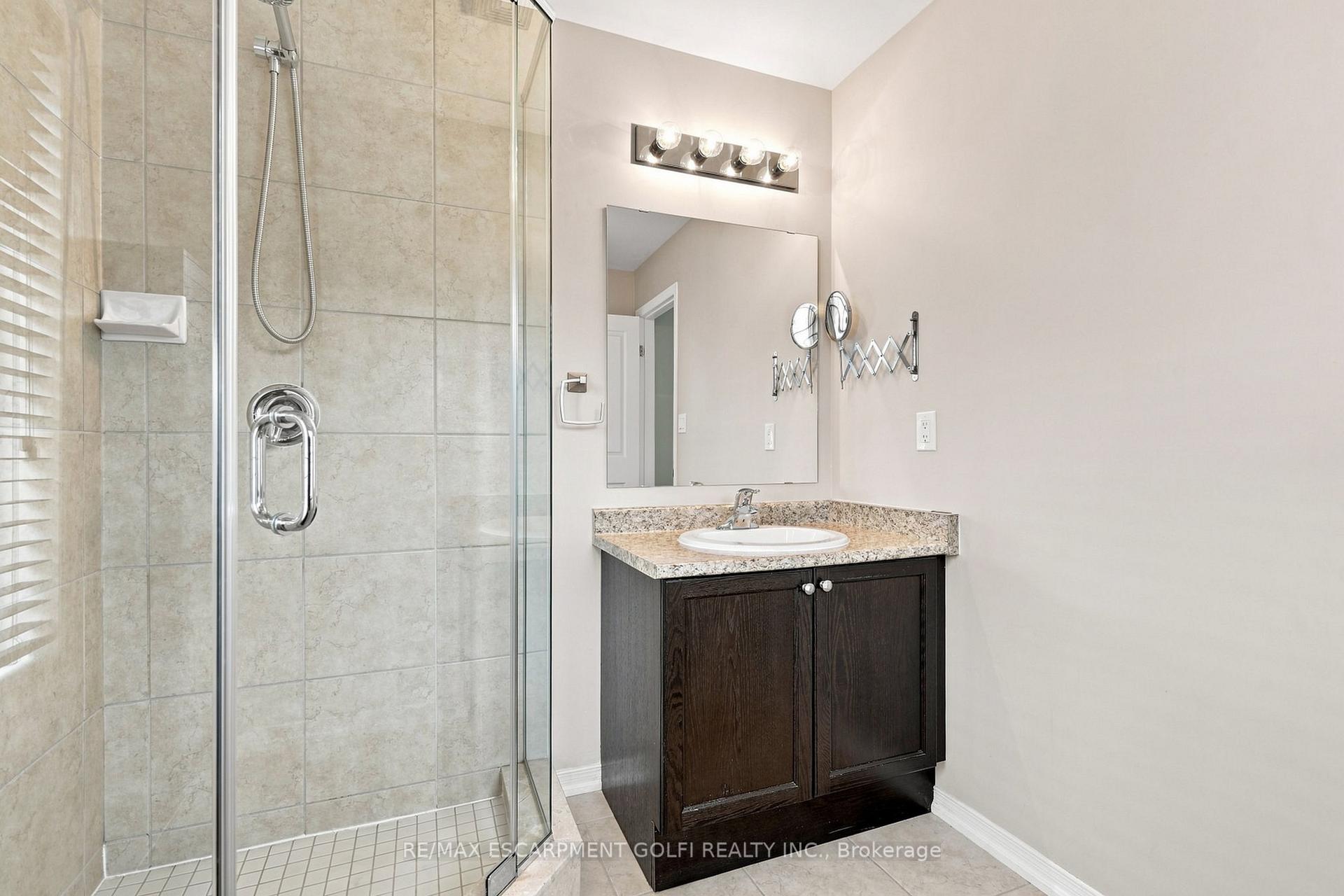 Photo 26 of 5064 Serena Drive, Lincoln, Beamsville — HOMEH