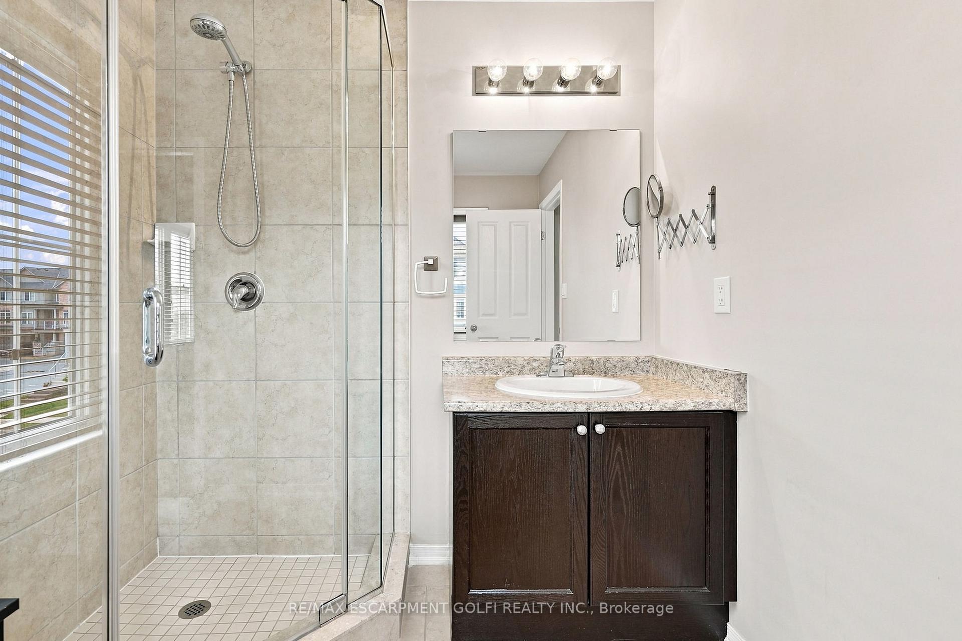 Photo 27 of 5064 Serena Drive, Lincoln, Beamsville — HOMEH