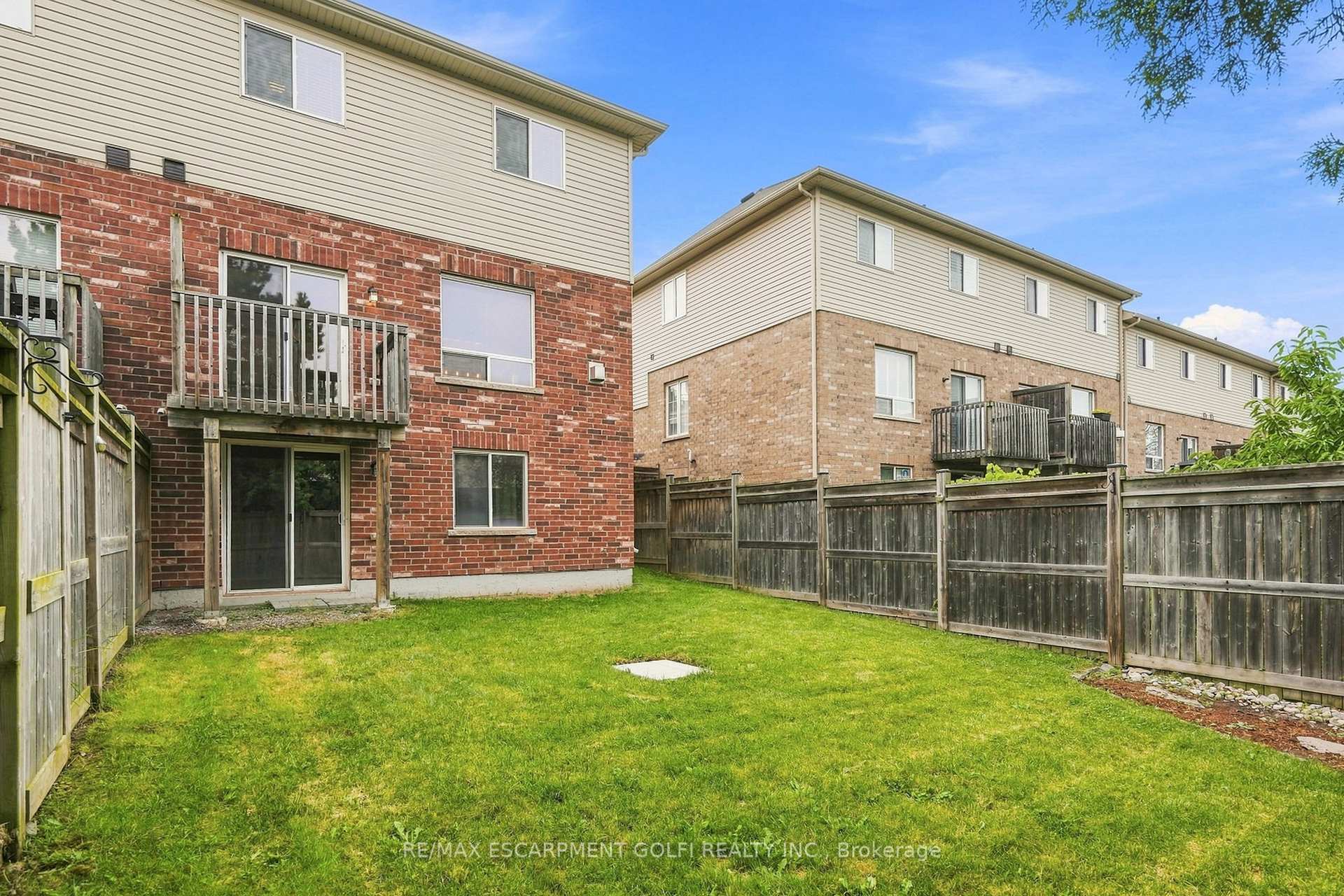 Photo 46 of 5064 Serena Drive, Lincoln, Beamsville — HOMEH