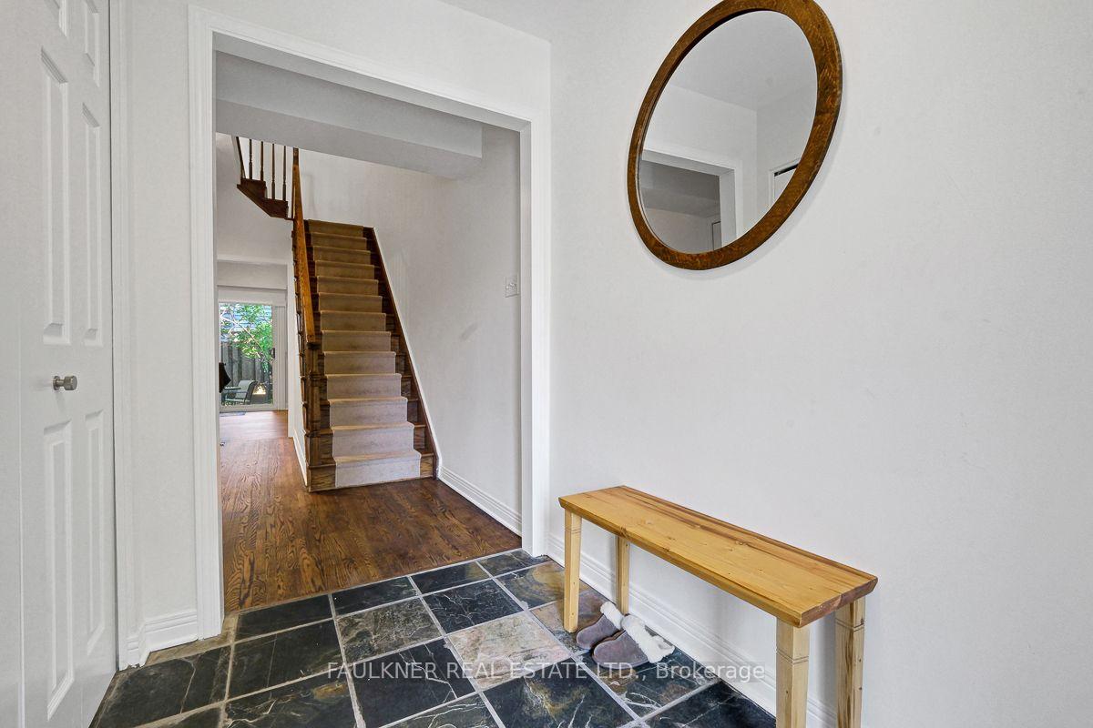 Photo 4 of 36 Dufferin Road, Ottawa, Lindenlea — HOMEH