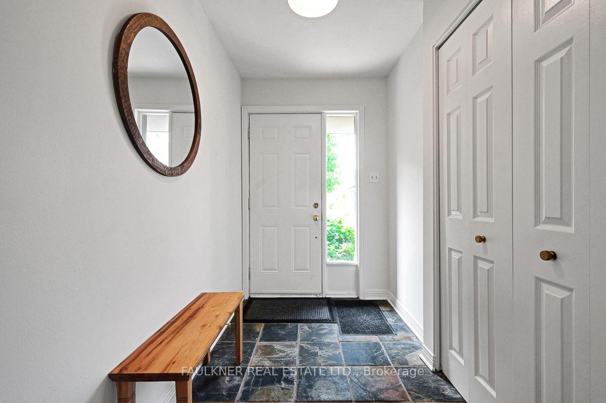 Photo 5 of 36 Dufferin Road, Ottawa, Lindenlea — HOMEH