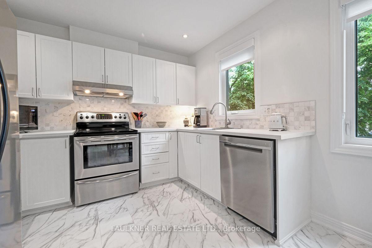Photo 17 of 36 Dufferin Road, Ottawa, Lindenlea — HOMEH