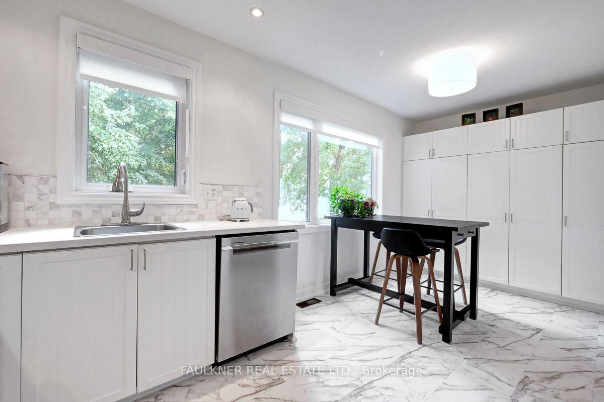 Photo 19 of 36 Dufferin Road, Ottawa, Lindenlea — HOMEH