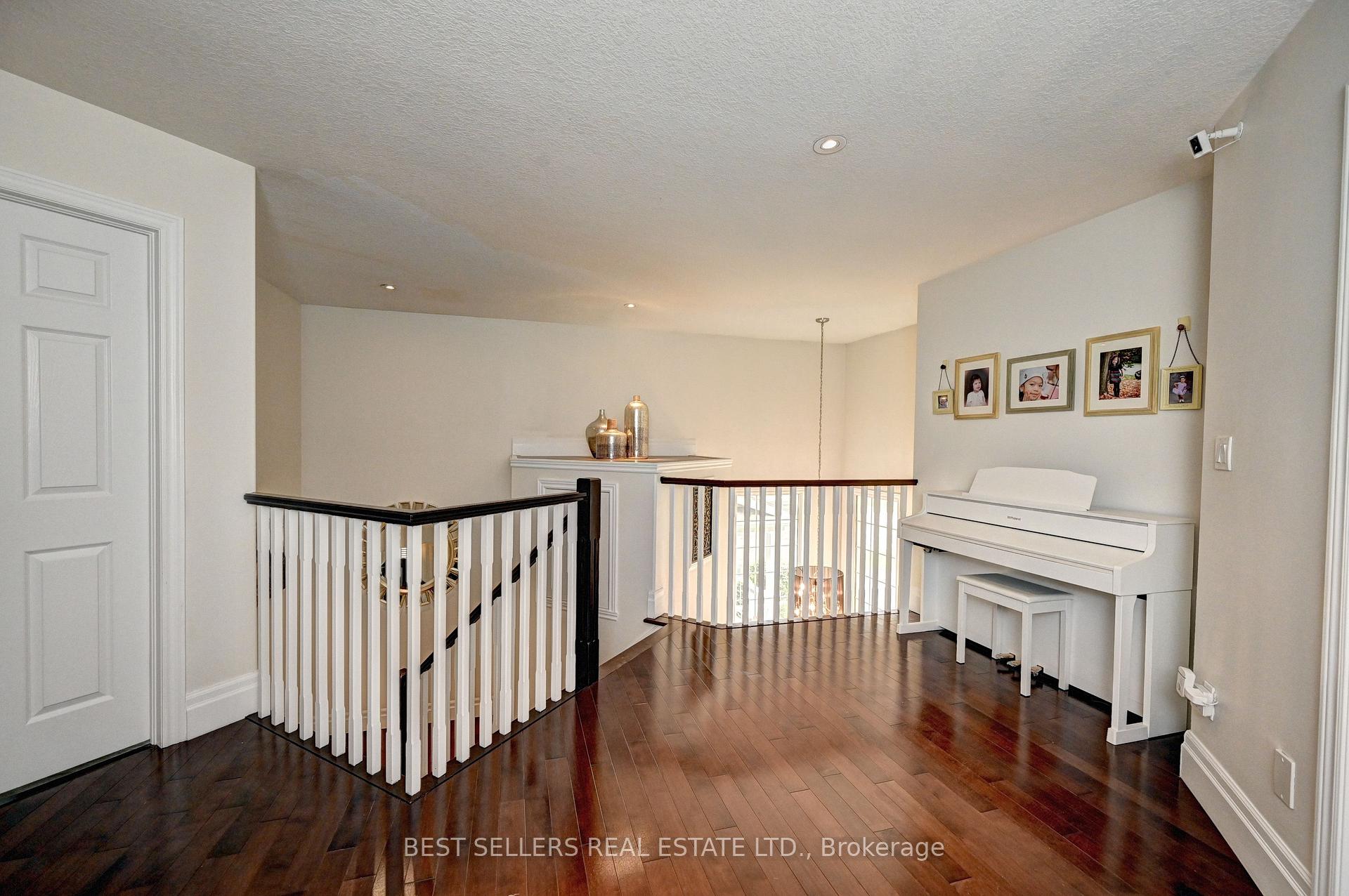 Photo 39 of 12 Popham Drive, Guelph, Grange Road — HOMEH