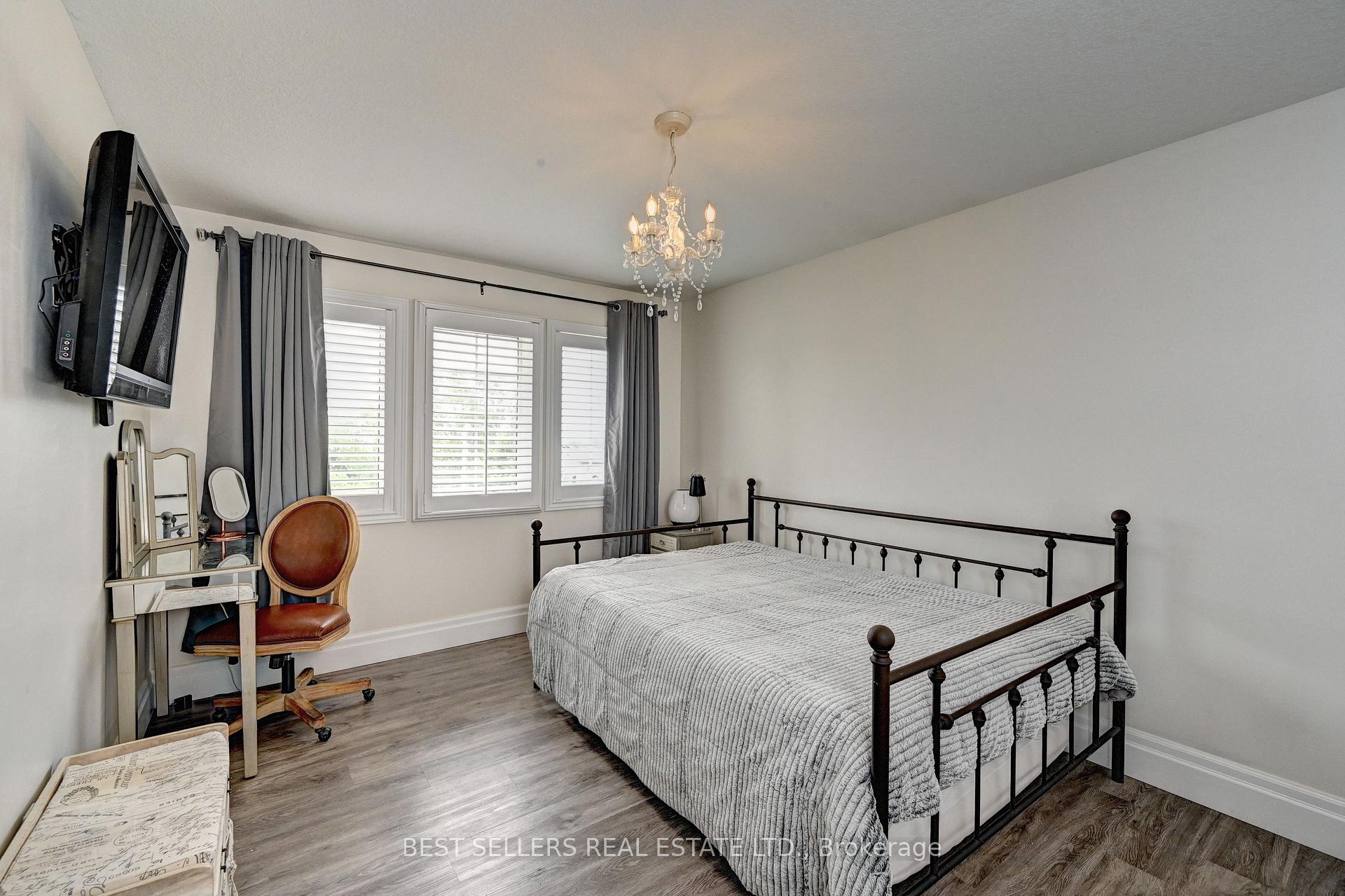Photo 51 of 12 Popham Drive, Guelph, Grange Road — HOMEH