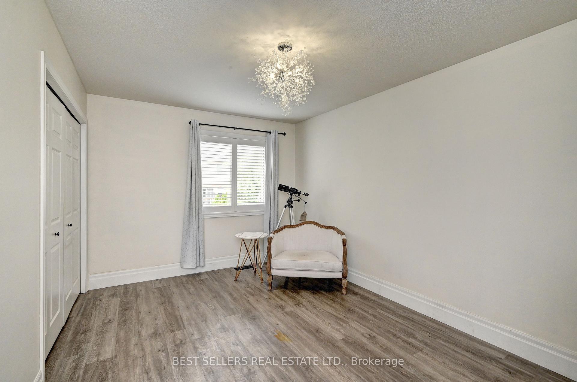 Photo 53 of 12 Popham Drive, Guelph, Grange Road — HOMEH