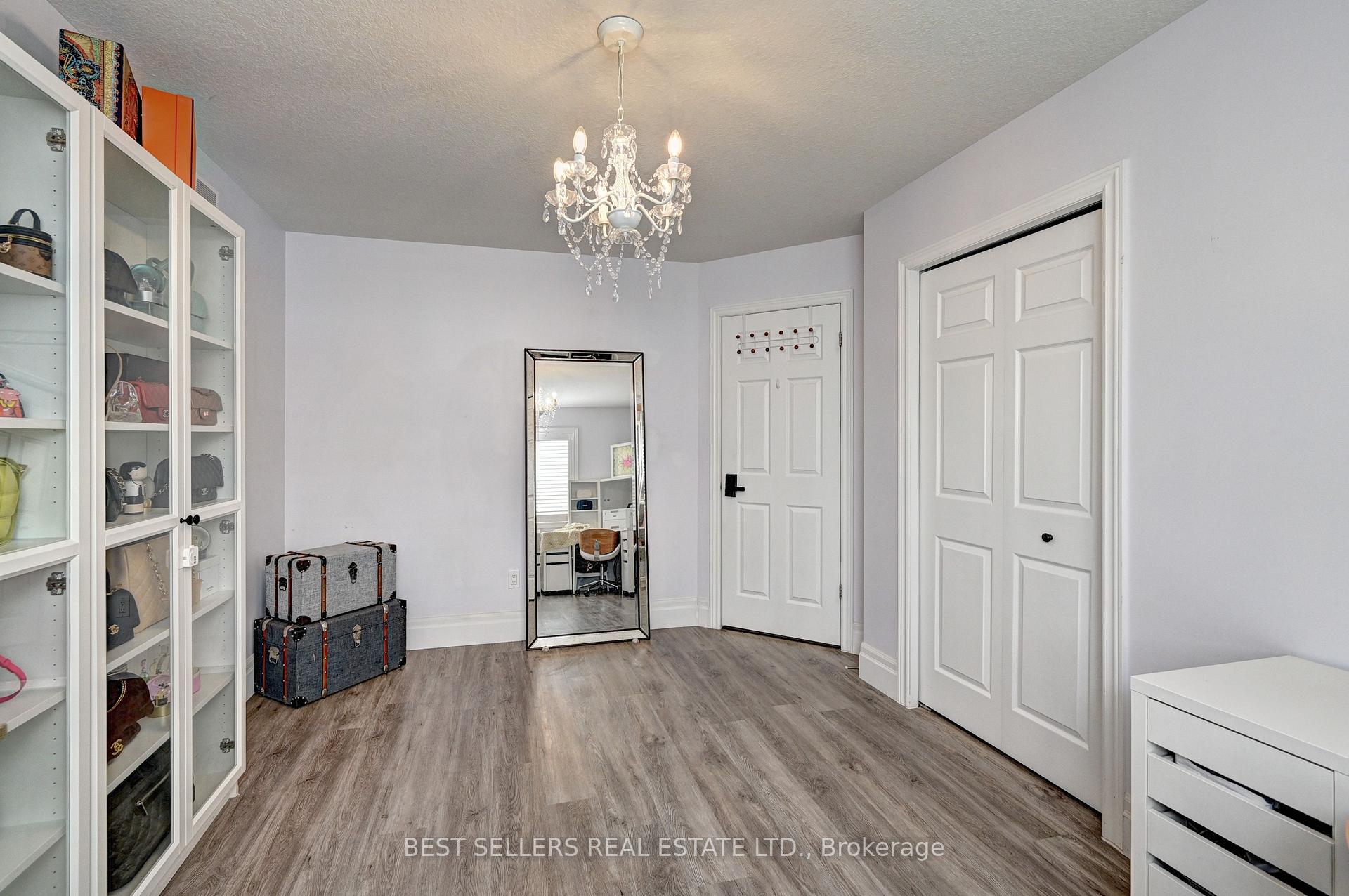Photo 55 of 12 Popham Drive, Guelph, Grange Road — HOMEH