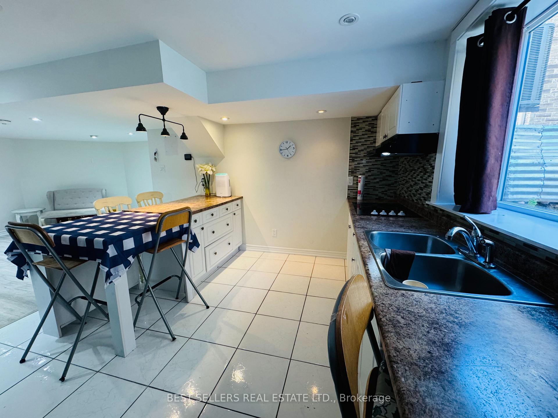 Photo 60 of 12 Popham Drive, Guelph, Grange Road — HOMEH