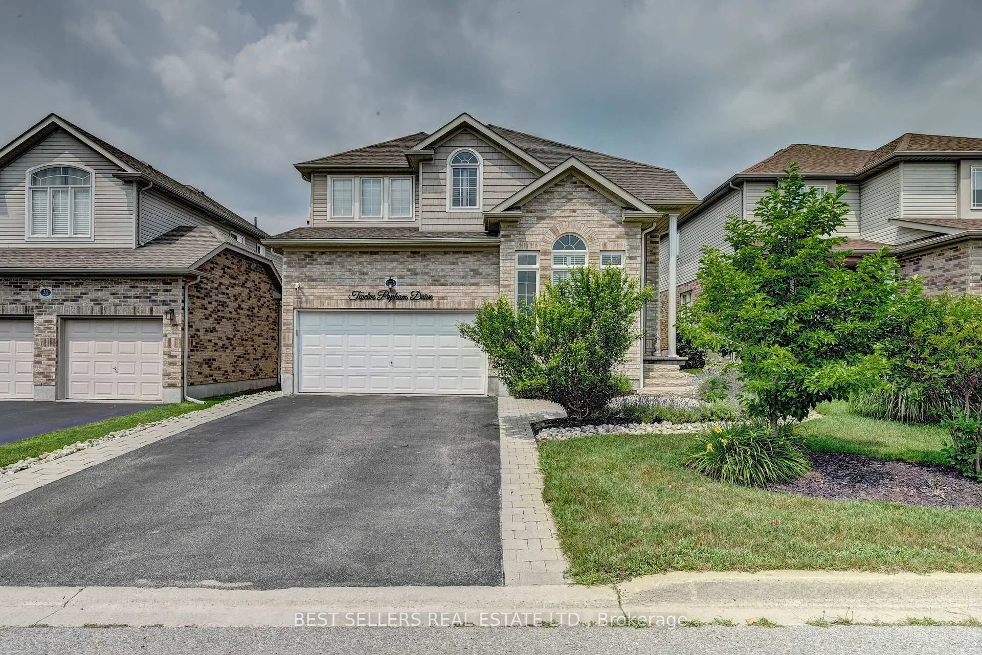 Photo 5 of 12 Popham Drive, Guelph, Grange Road — HOMEH