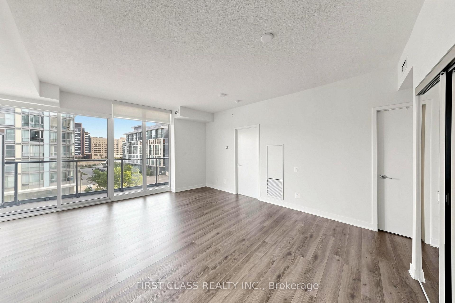 Photo 7 of Unit 503, 90 Queens Wharf Road, Toronto, Waterfront Communities — HOMEH