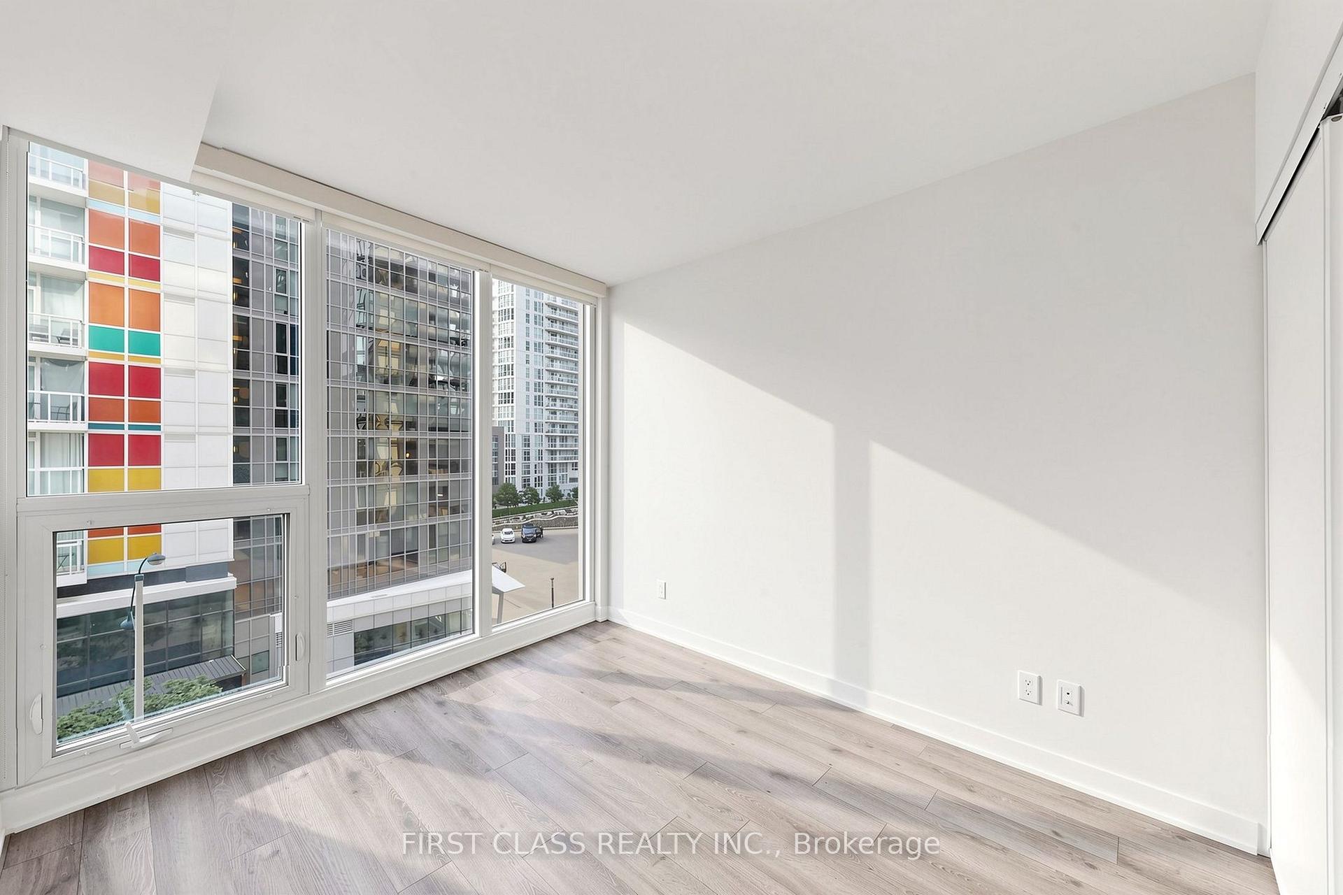 Photo 11 of Unit 503, 90 Queens Wharf Road, Toronto, Waterfront Communities — HOMEH
