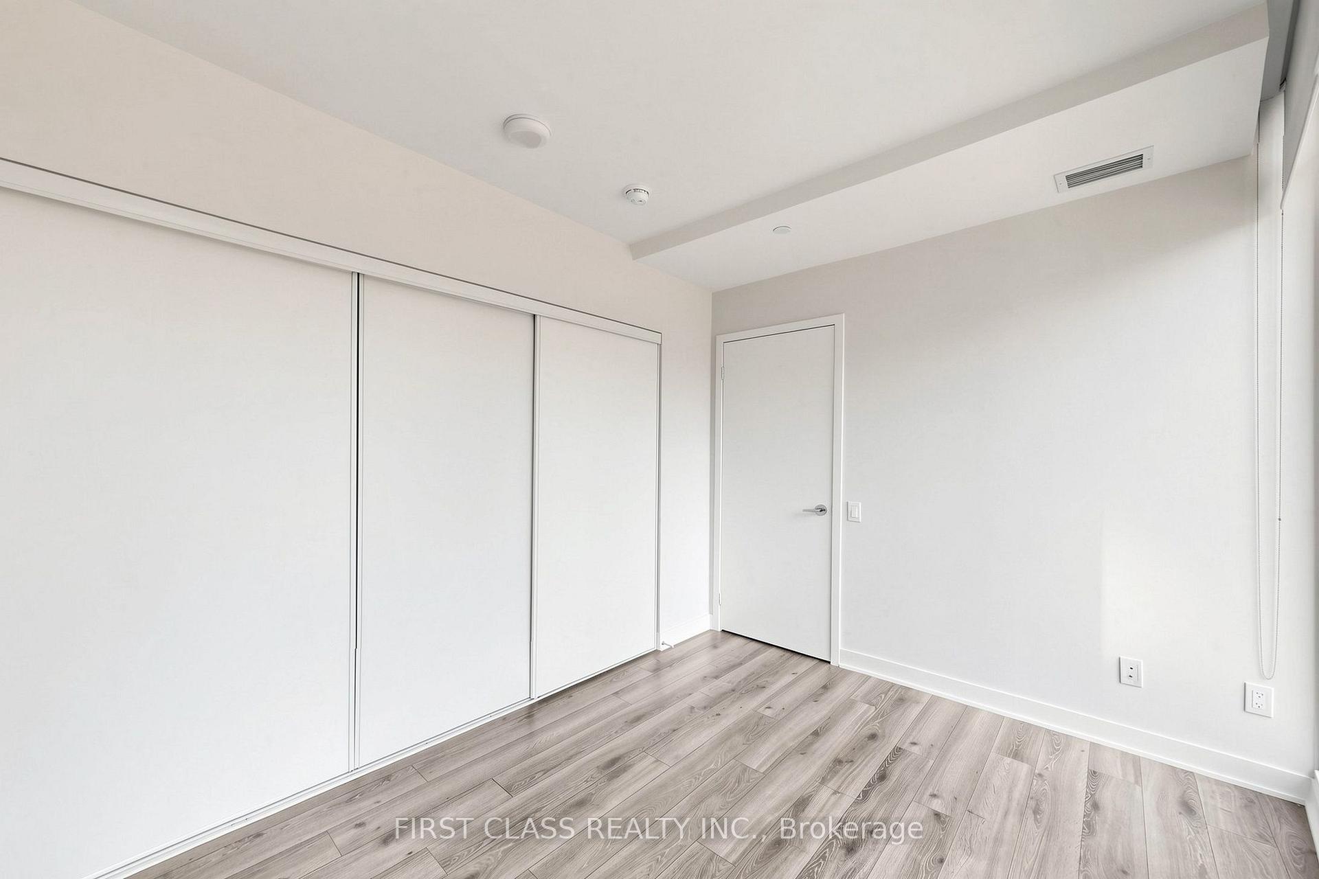 Photo 17 of Unit 503, 90 Queens Wharf Road, Toronto, Waterfront Communities — HOMEH